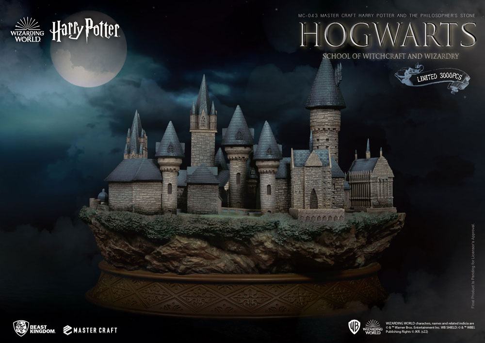 Harry Potter and the Philosopher's Stone Master Craft Collectible Statue of Hogwarts School of Witchcraft and Wizardry