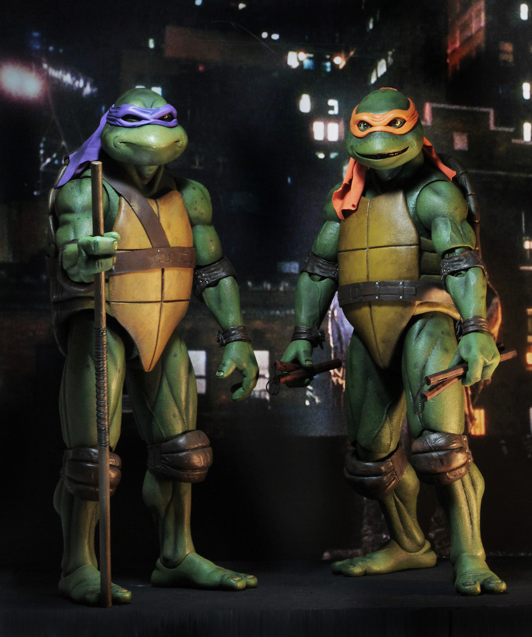 NECA 1/4 Scale Action Figure: Michelangelo from 1990 Teenage Mutant Ninja Turtles Movie