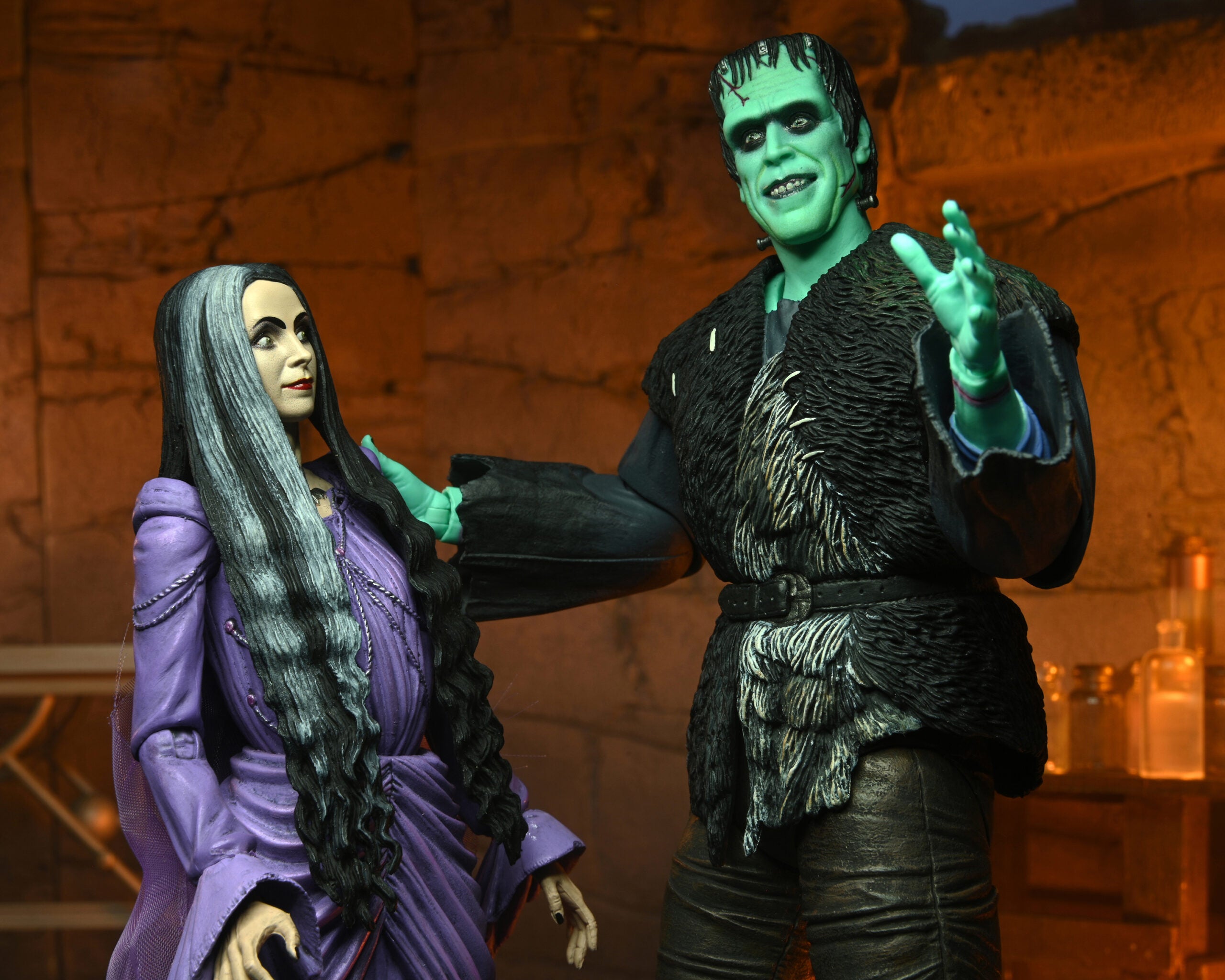 NECA Ultimate 7-Inch Scale Action Figure of Lily Munster from Rob Zombie’s Version of The Munsters