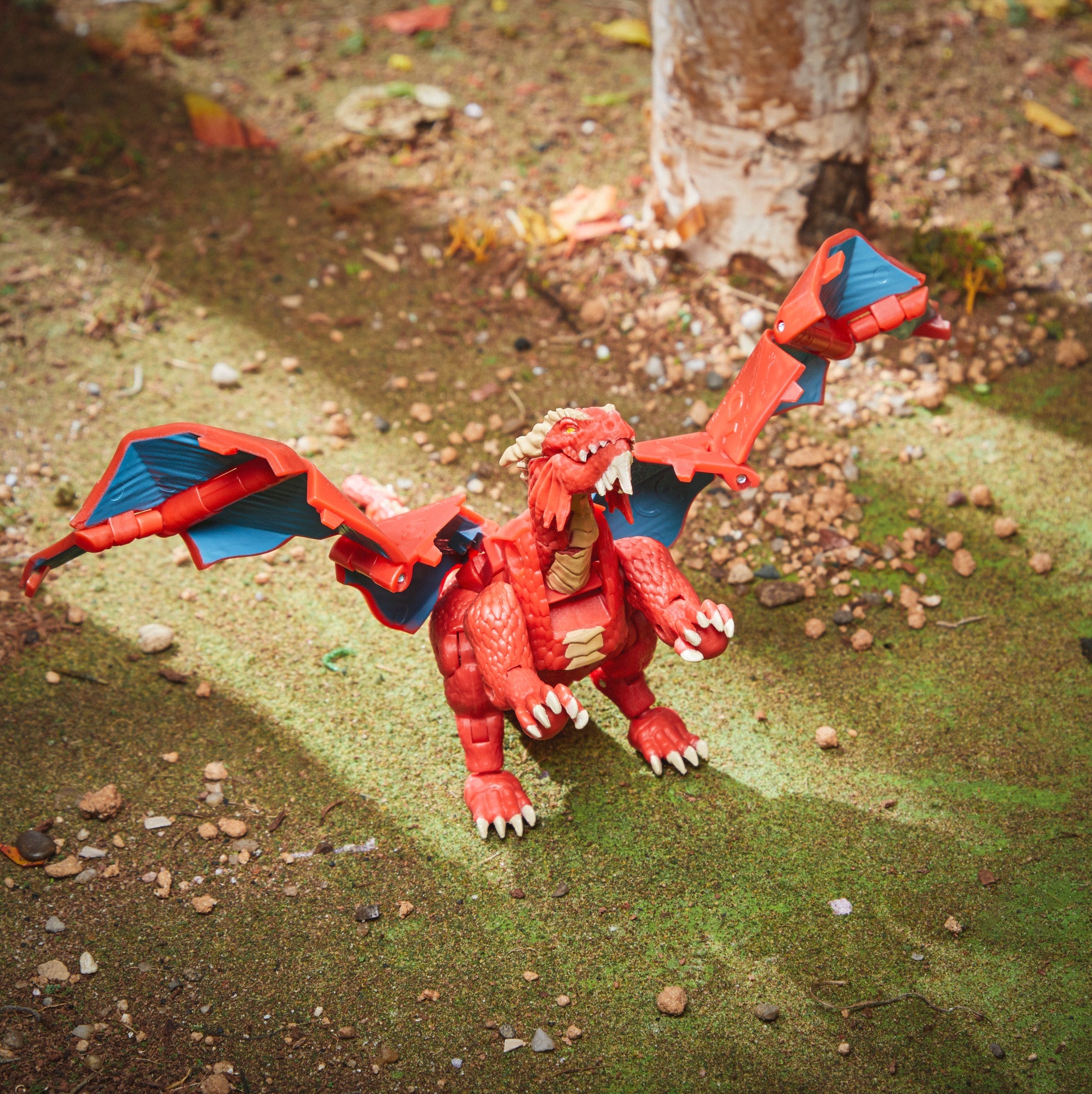Dungeons & Dragons D&D Dicelings Red Dragon Transformable Action Figure