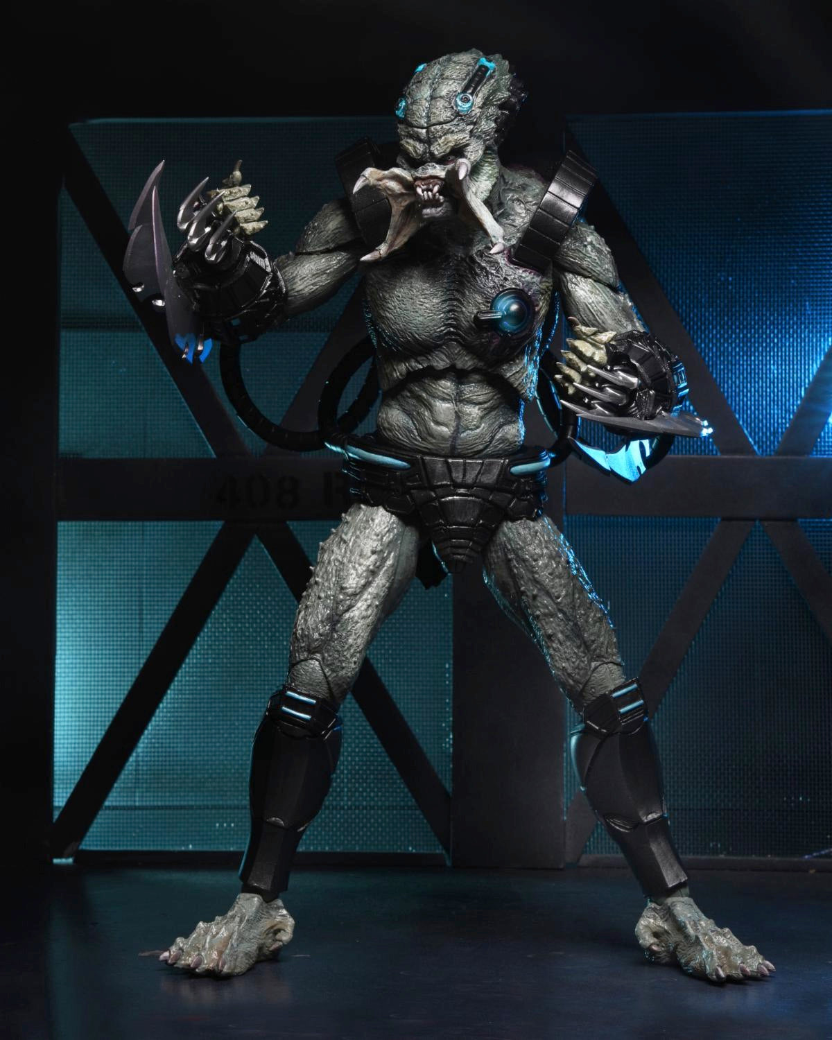 NECA Deluxe 7 - Scale Ultimate Action Figure of Stone Heart Predator from Concrete Jungle Video Game
