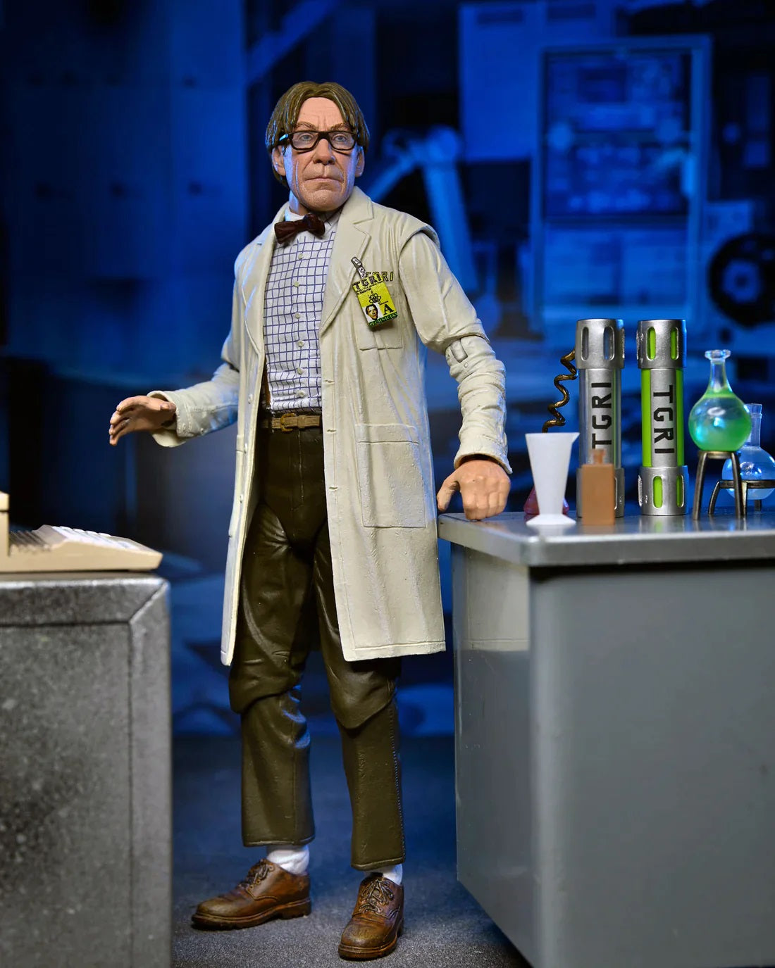 NECA Collectible 7 Scale Action Figure 2-pack of Professor Perry from Teenage Mutant Ninja Turtles II: The Secret of the Ooze