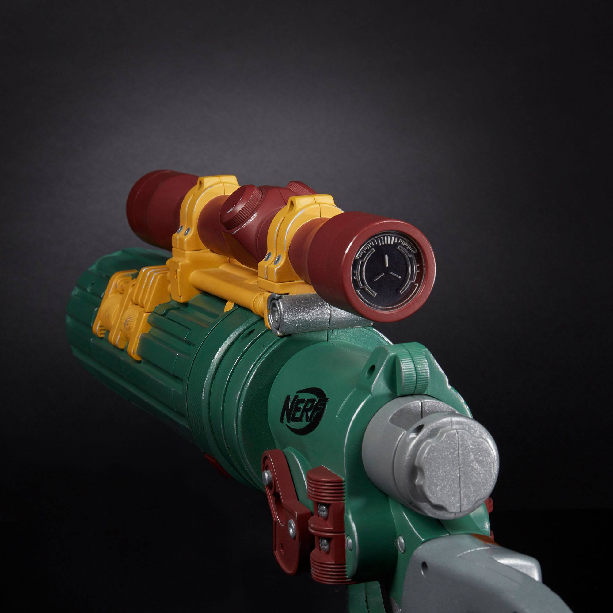 Limited Edition Nerf Star Wars Replica of Boba Fett's EE - 3 Dart - Firing Blaster Toy
