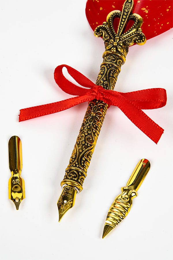Exclusive Dragon Age Varric's Writing Essentials Gift Set
