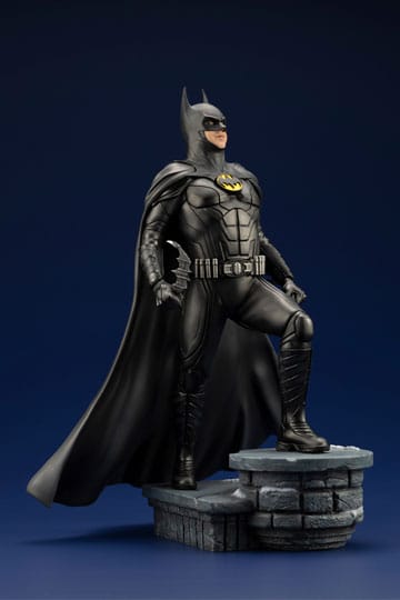1/6 Scale DC The Flash Movie ARTFX PVC Statue of Michael Keaton's Batman