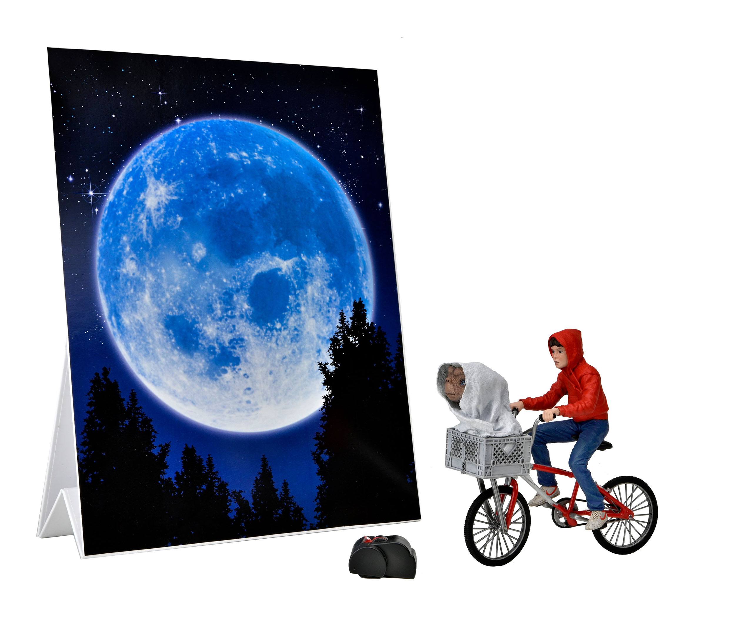 NECA 7-Inch Scale 40th Anniversary Collectible Action Figure of Elliot and E.T. on Bike from E.T. The Extra-Terrestrial