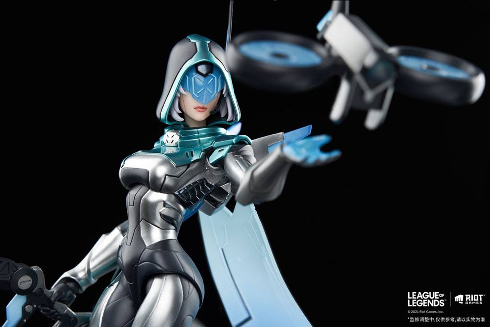 1/8 Scale Collectible Action Figure of Ashe from the World - Renowned E - sport Game League of Legends