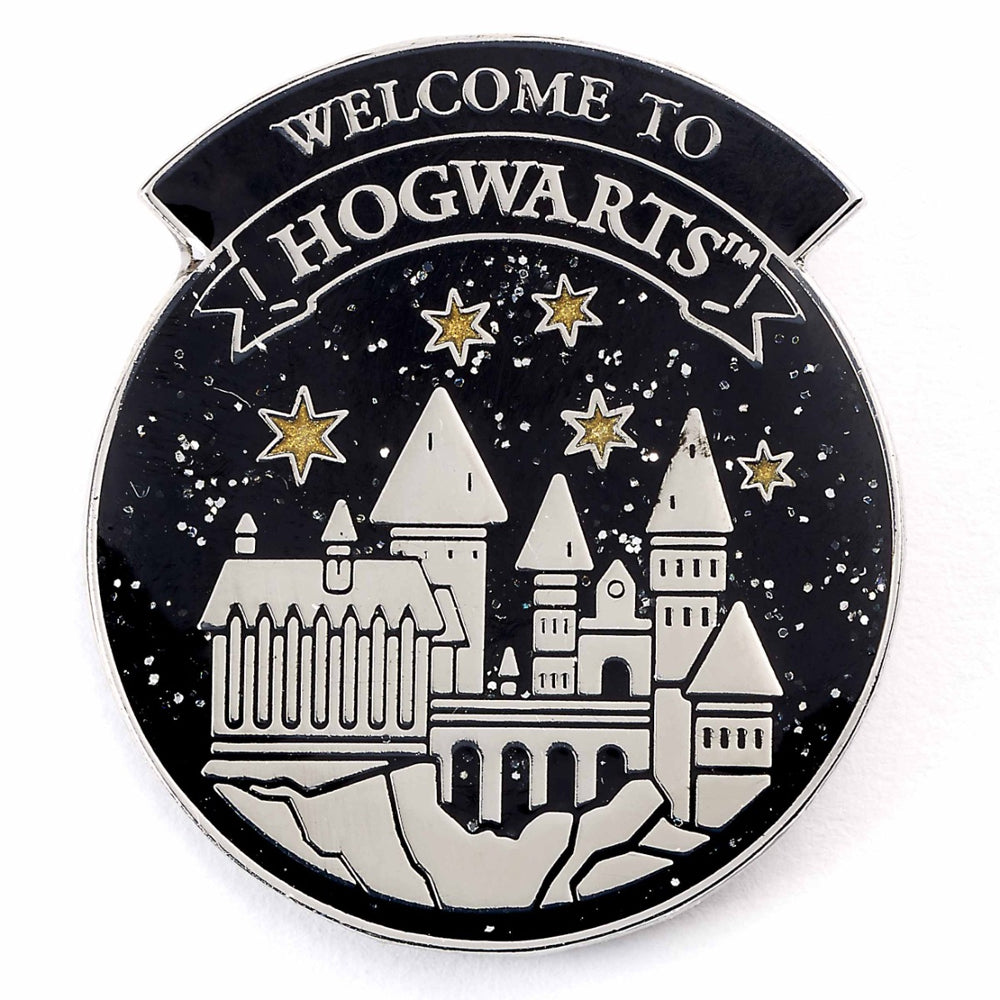 Vibrant Harry Potter Enamel Badge with Hogwarts Castle Night Scene