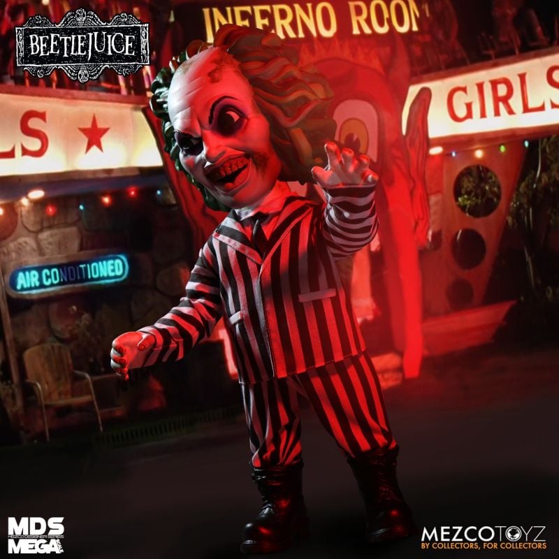 Mezco Designer Series 15-Inch Mega Scale Talking Collectible Figure of Beetlejuice
