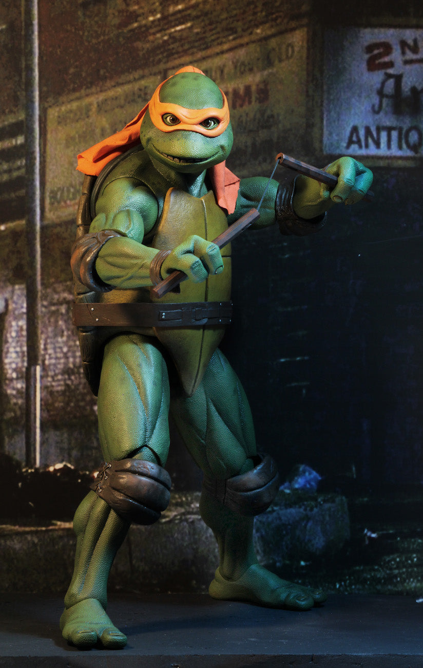 NECA 1/4 Scale Action Figure: Michelangelo from 1990 Teenage Mutant Ninja Turtles Movie