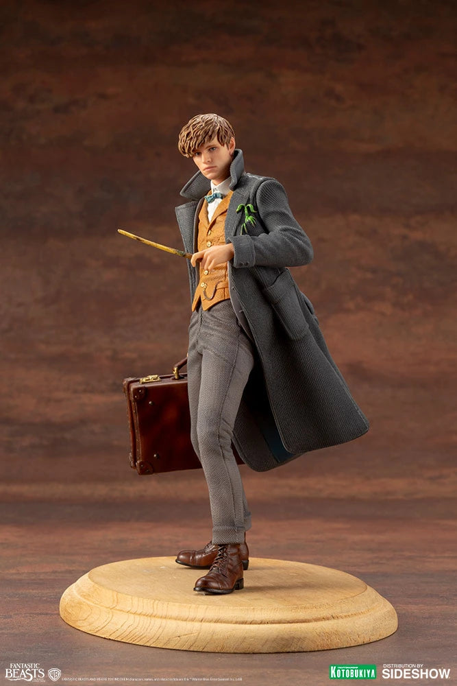 Fantastic Beasts ArtFX+ 1/10 Scale Newt Scamander Statue from The Crimes of Grindelwald