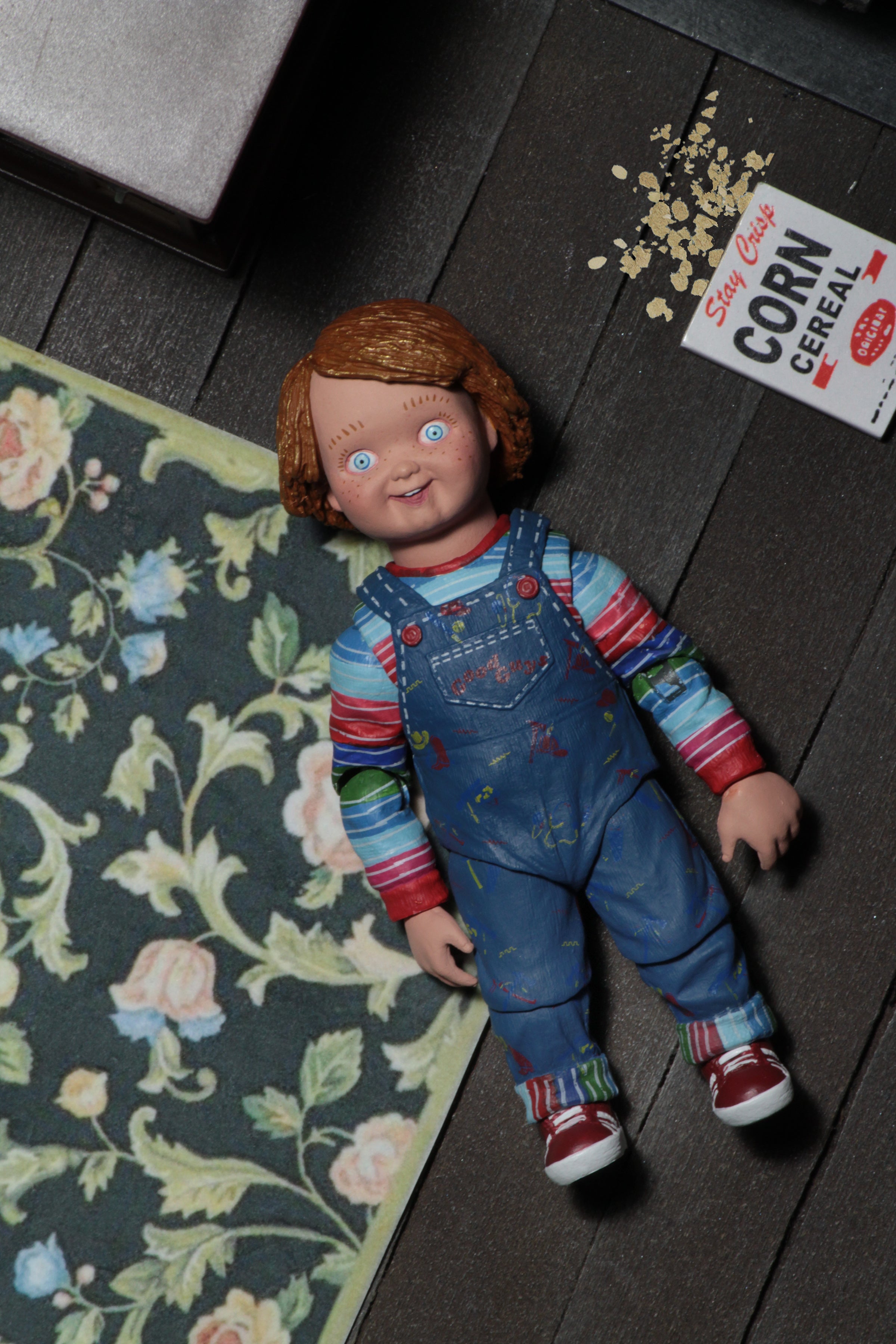 NECA Ultimate 7 - Child's Play Chucky Action Figure for Horror Fans