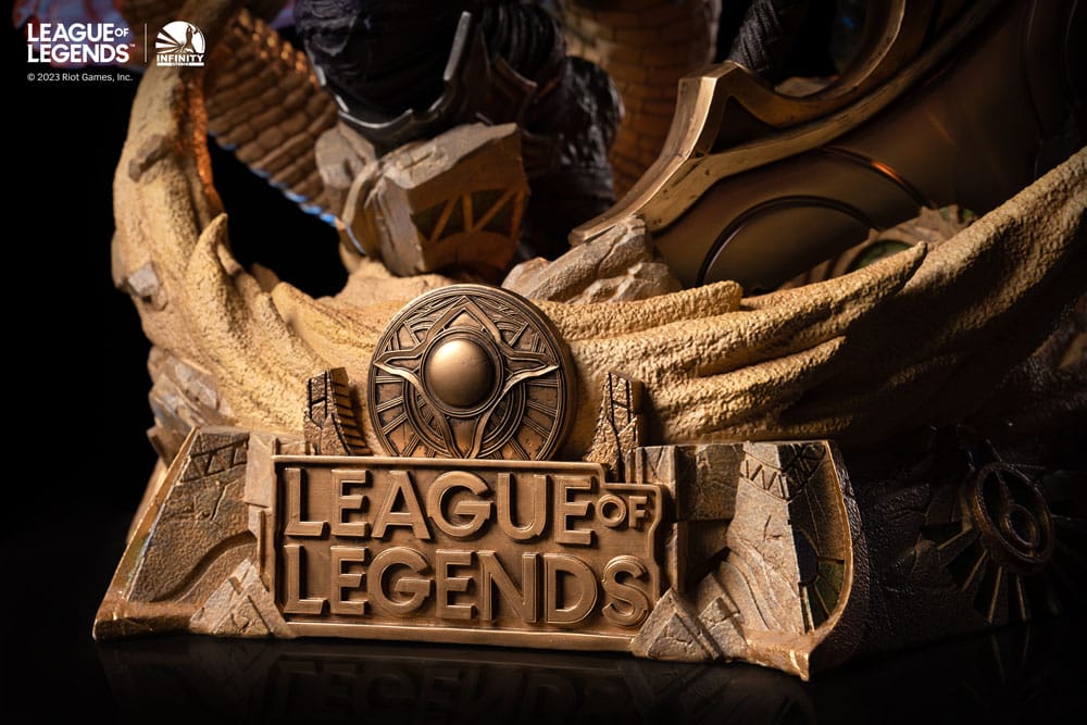 1/4 Scale Collectible Statue of Renekton The Butcher Of The Sands from League of Legends