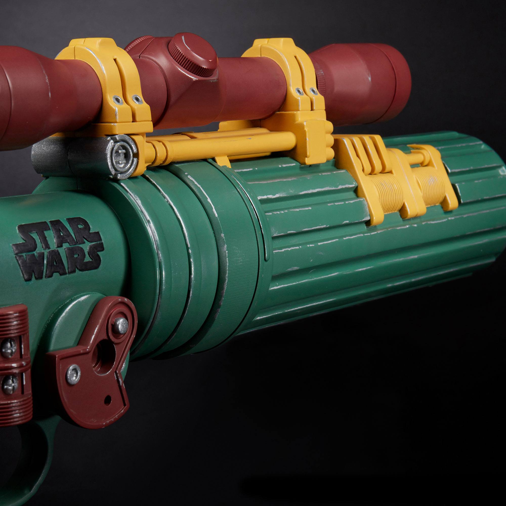 Limited Edition Nerf Star Wars Replica of Boba Fett's EE - 3 Dart - Firing Blaster Toy