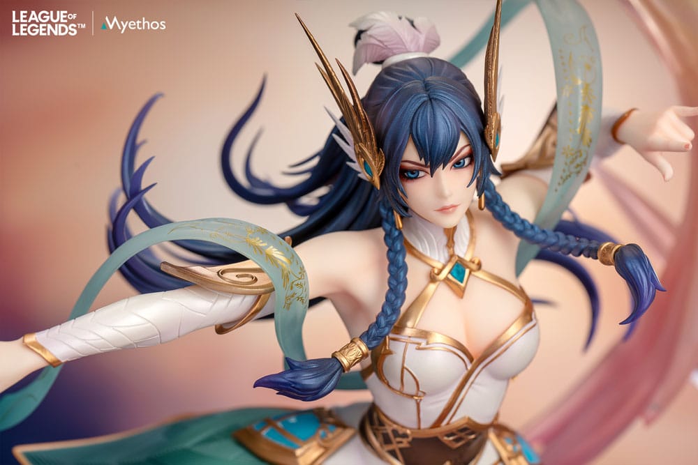 High - Quality 1/7 Scale Collectible Figure of Divine Sword Irelia from the Globally Renowned Game League of Legends