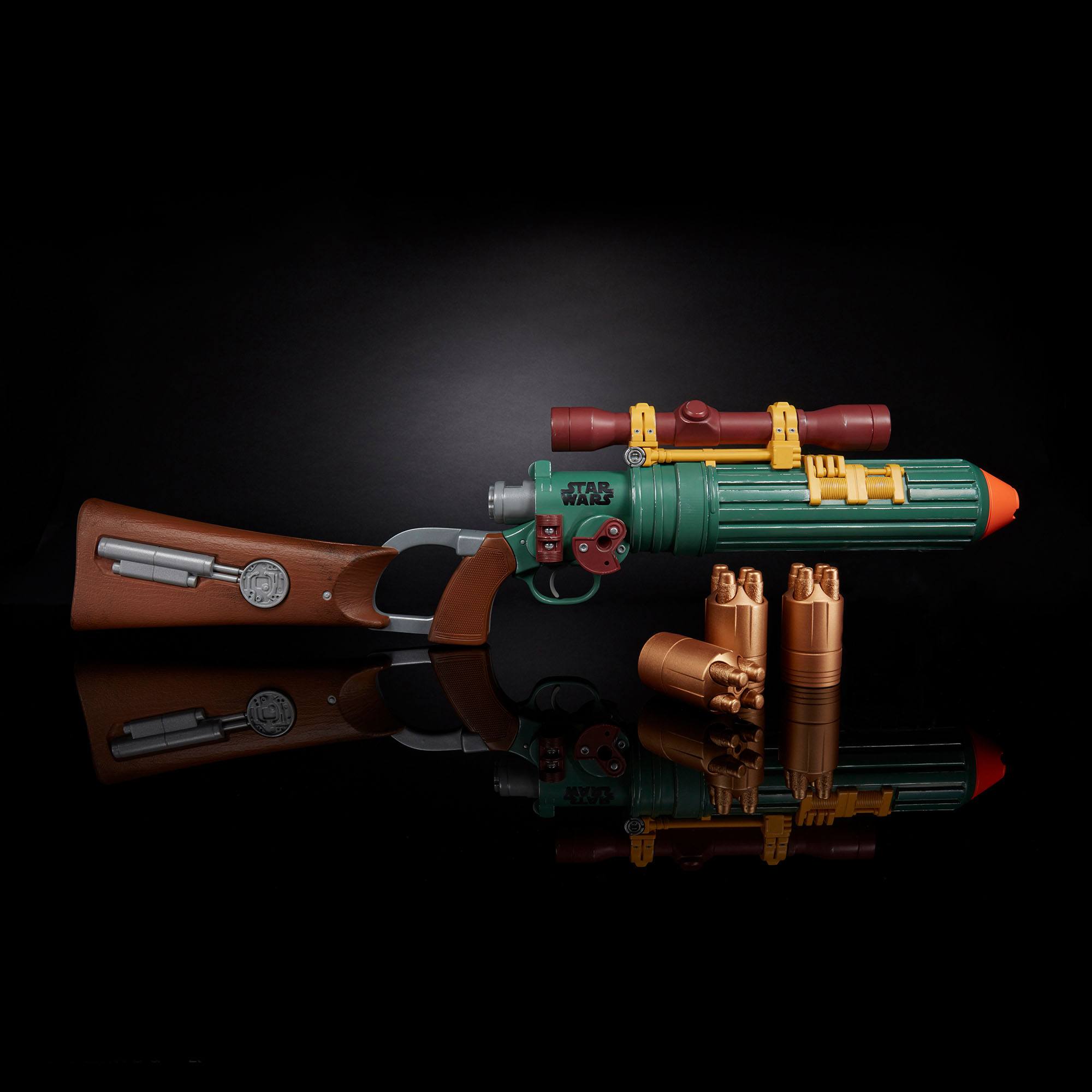 Limited Edition Nerf Star Wars Replica of Boba Fett's EE - 3 Dart - Firing Blaster Toy