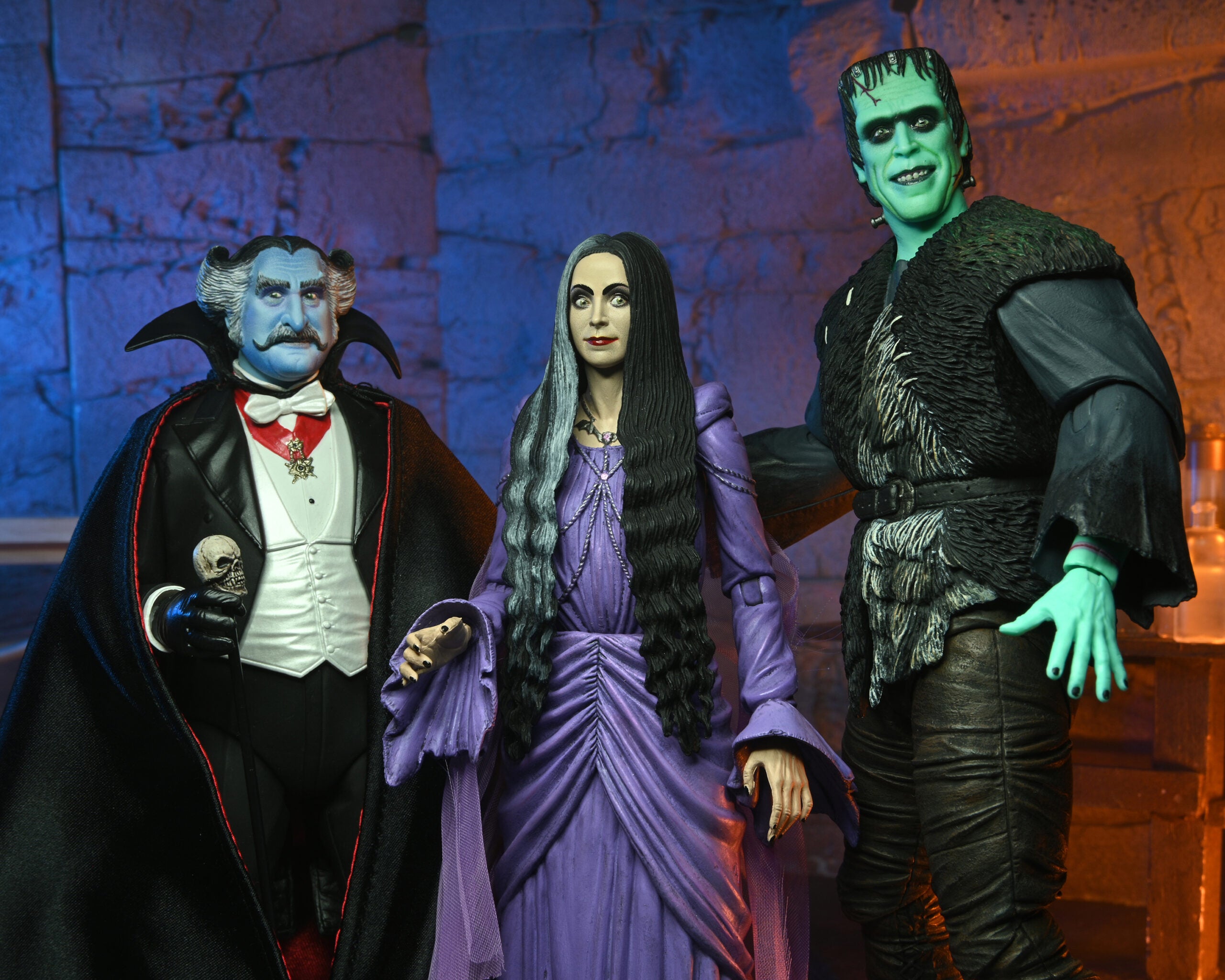 NECA Ultimate 7-Inch Scale Action Figure of Lily Munster from Rob Zombie’s Version of The Munsters