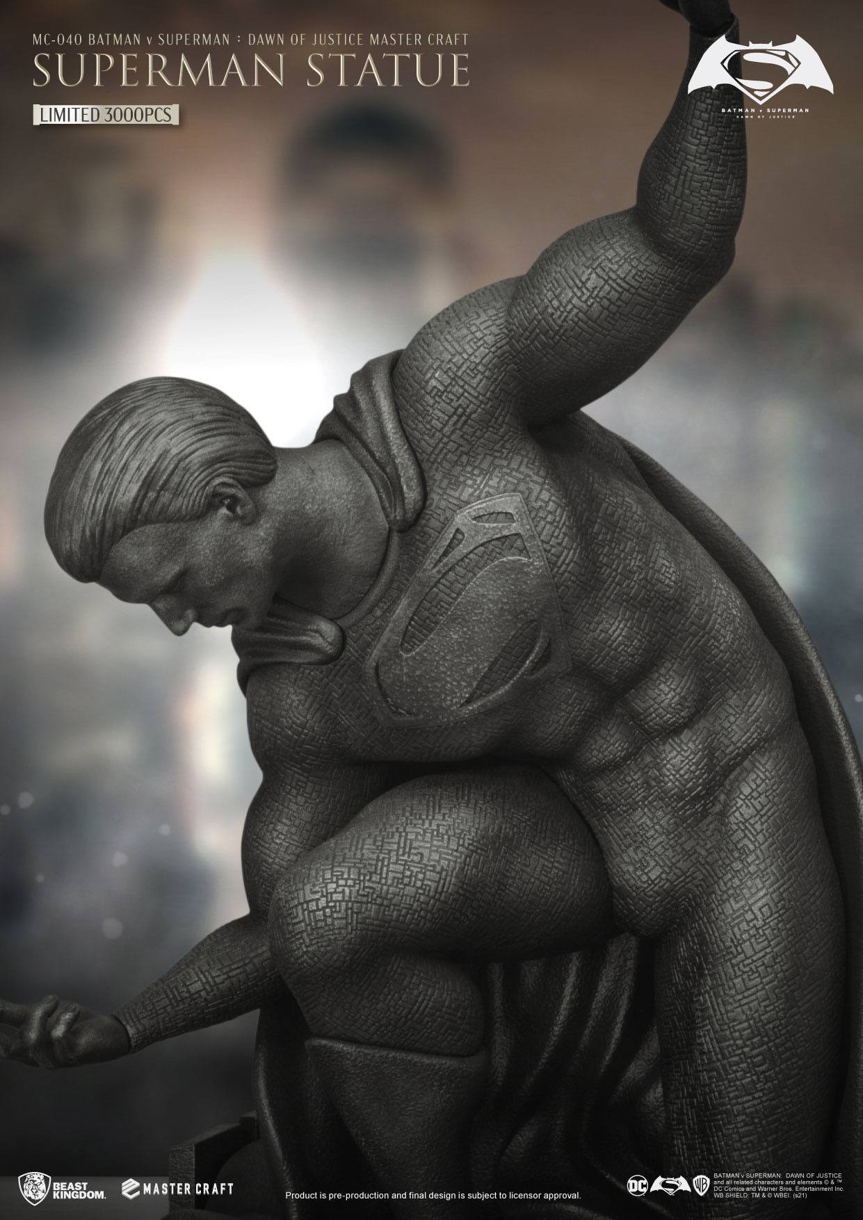 Batman v Superman: Dawn Of Justice Master Craft Collectible Statue of Superman Standing 40 cm Tall