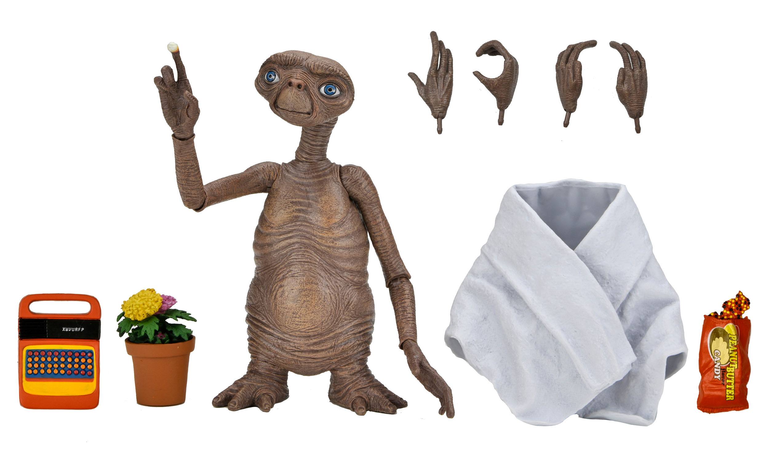 NECA 40th Anniversary Collectible 7-Inch Scale Ultimate E.T. The Extra-Terrestrial Action Figure