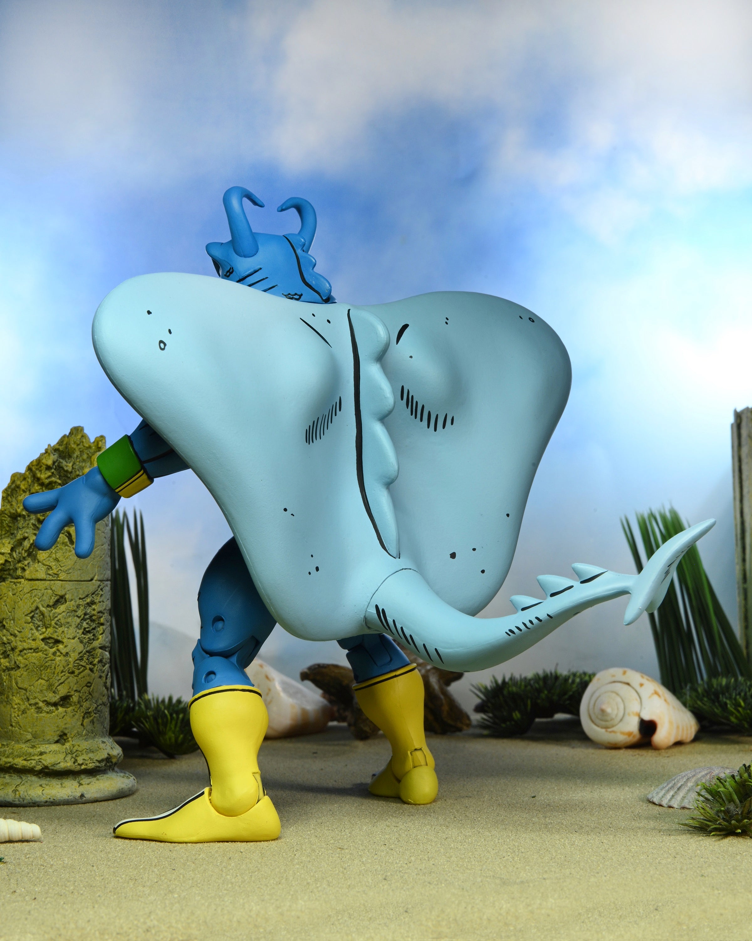 NECA 7-Inch Scale Action Figure of Man Ray from Teenage Mutant Ninja Turtles Adventures Comic Series