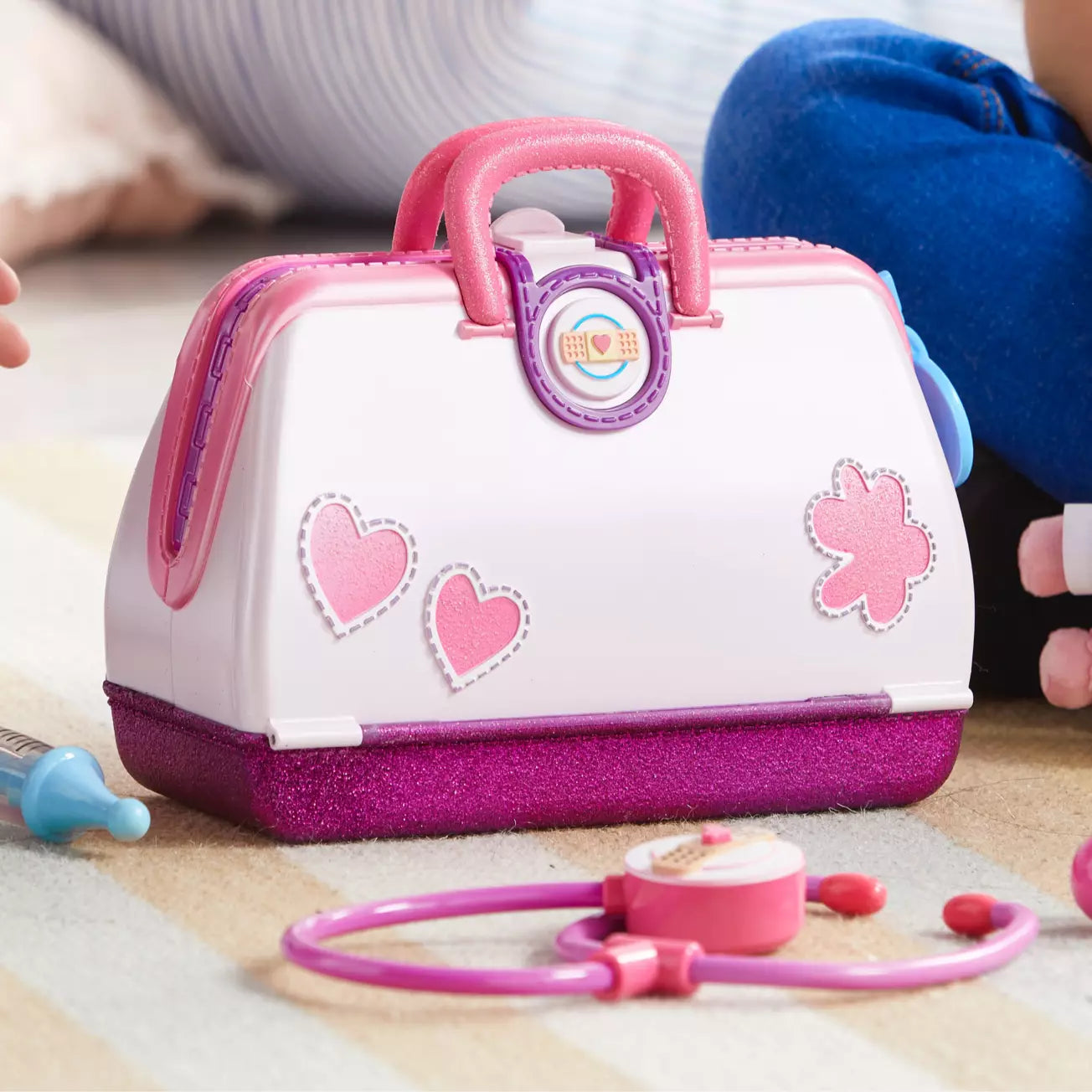 Disney Doc McStuffins Glittery Toy Hospital Set with Soft Lambie