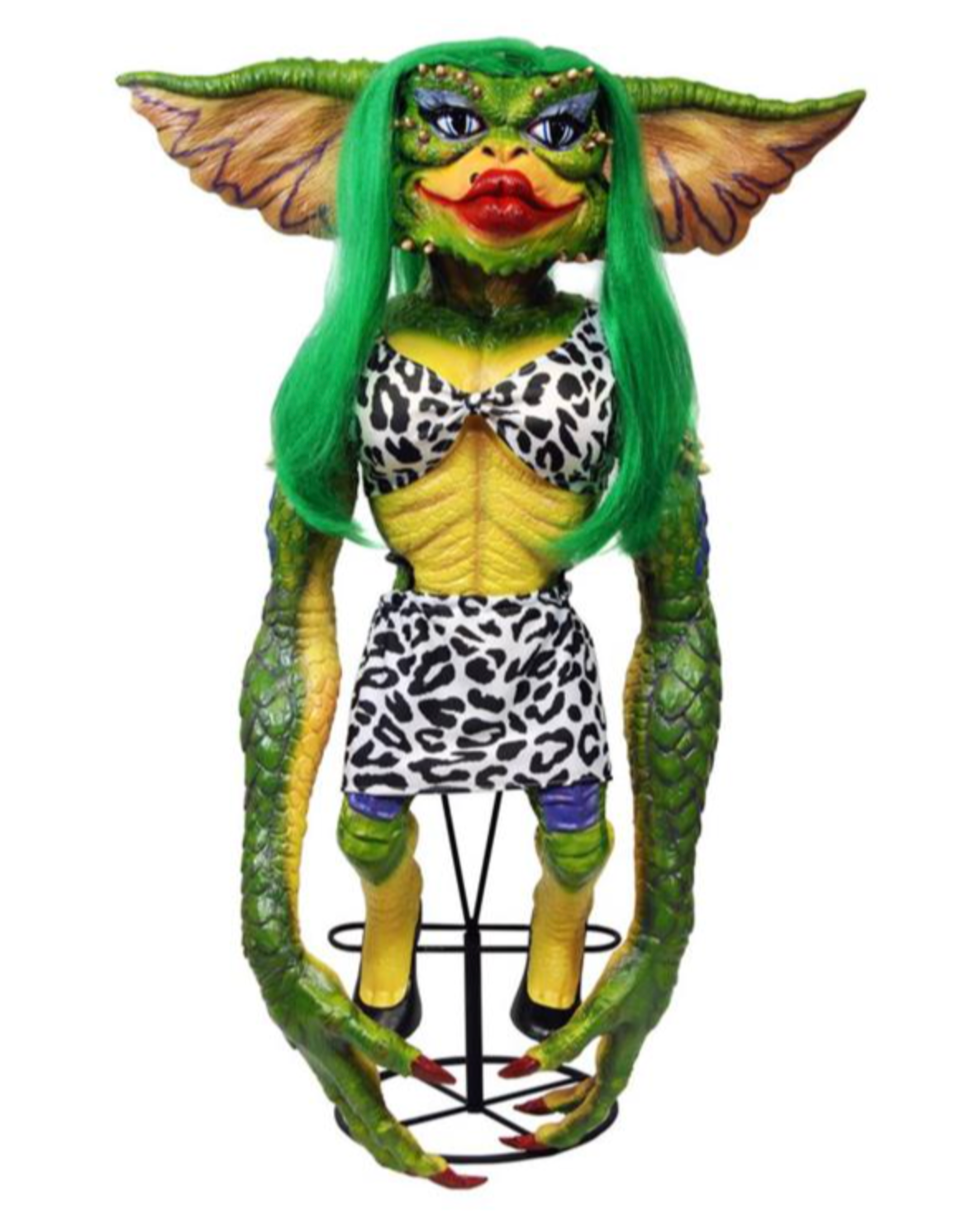 NECA Life-Size Stunt Puppet Replica of Greta from Gremlins 2 The New Batch - A Collectible Movie Prop