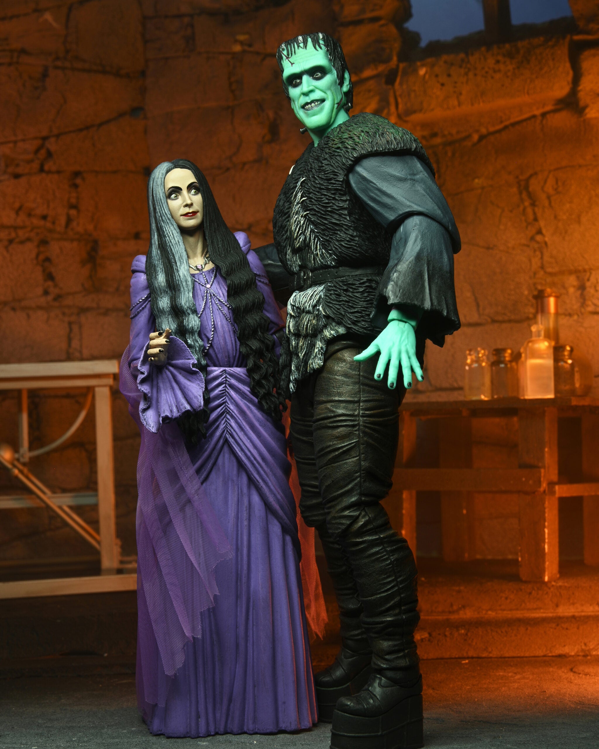 NECA Ultimate 7-Inch Scale Action Figure of Lily Munster from Rob Zombie’s Version of The Munsters