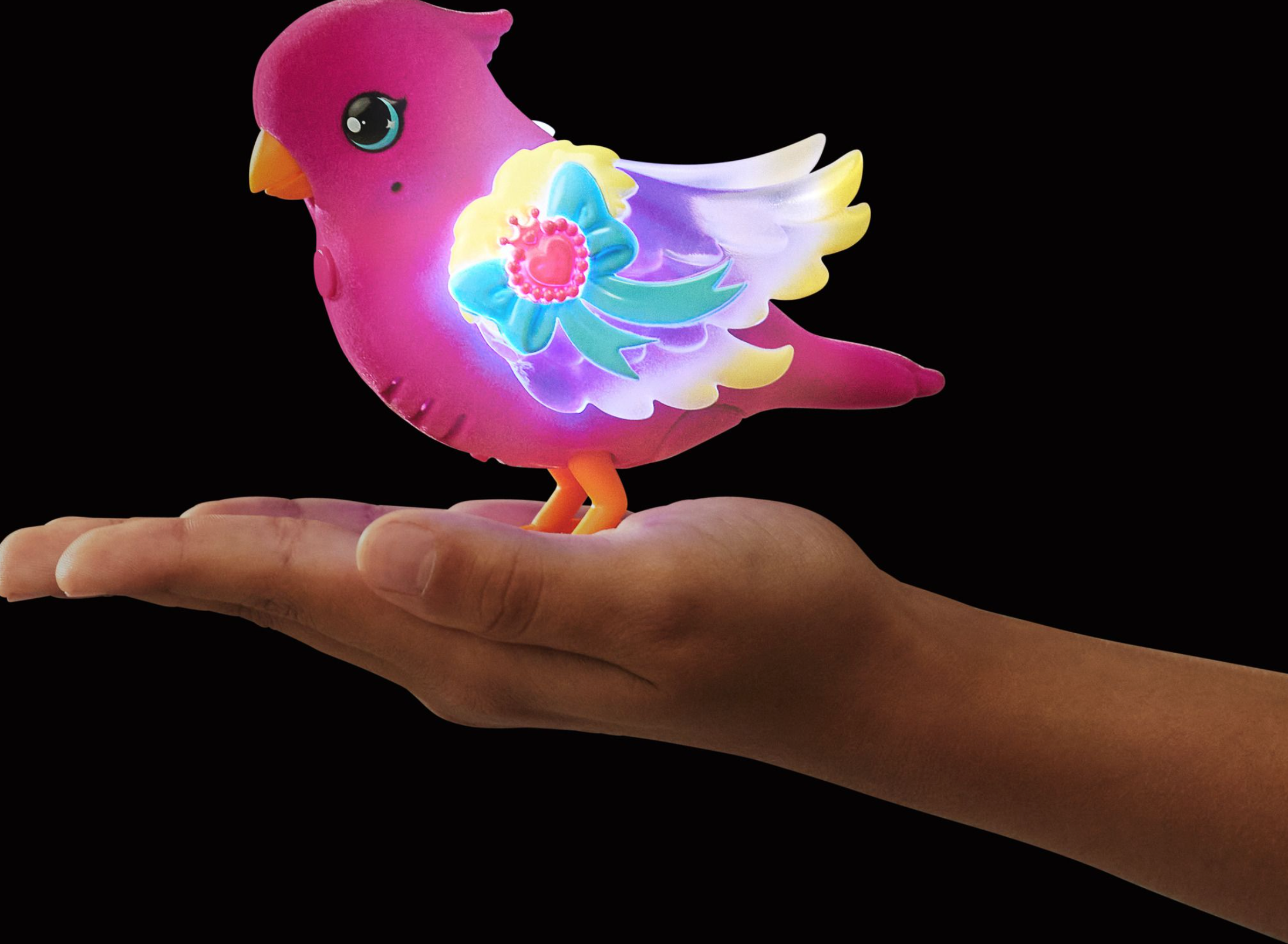 Little Live Pets Interactive Lil' Bird Toy with Magical Light - Up Wings and a Cute Bird Cage, Named Polly Pearl
