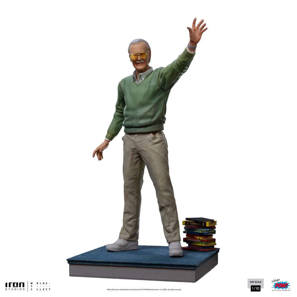 Iron Studios Marvel Collectible 1/10 Art Scale Statue of Stan Lee in His Legendary Years