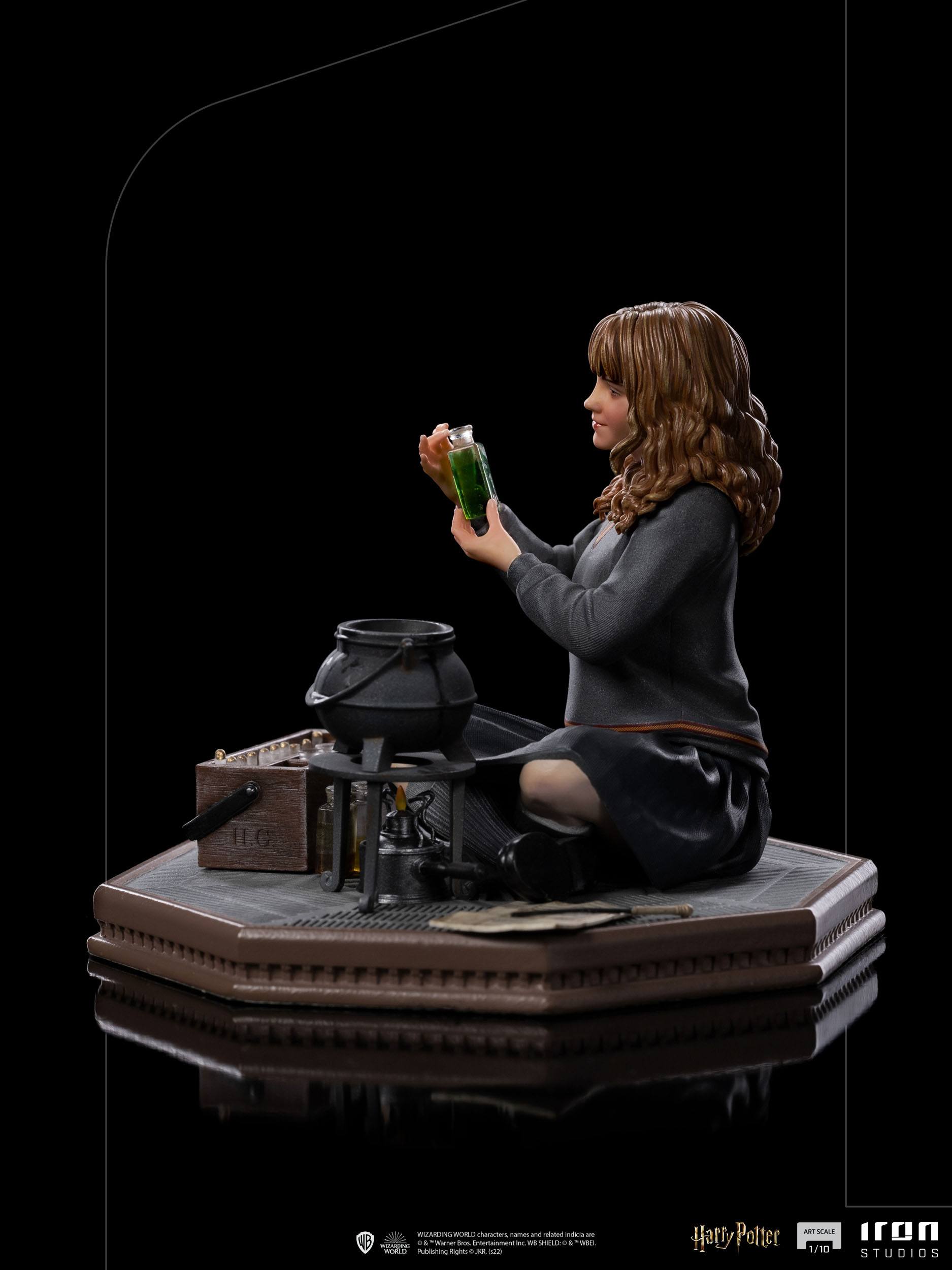 Iron Studios Collectible Harry Potter Art Scale 1-10 Statue Featuring Hermione Granger in Polyjuice Potion Scene