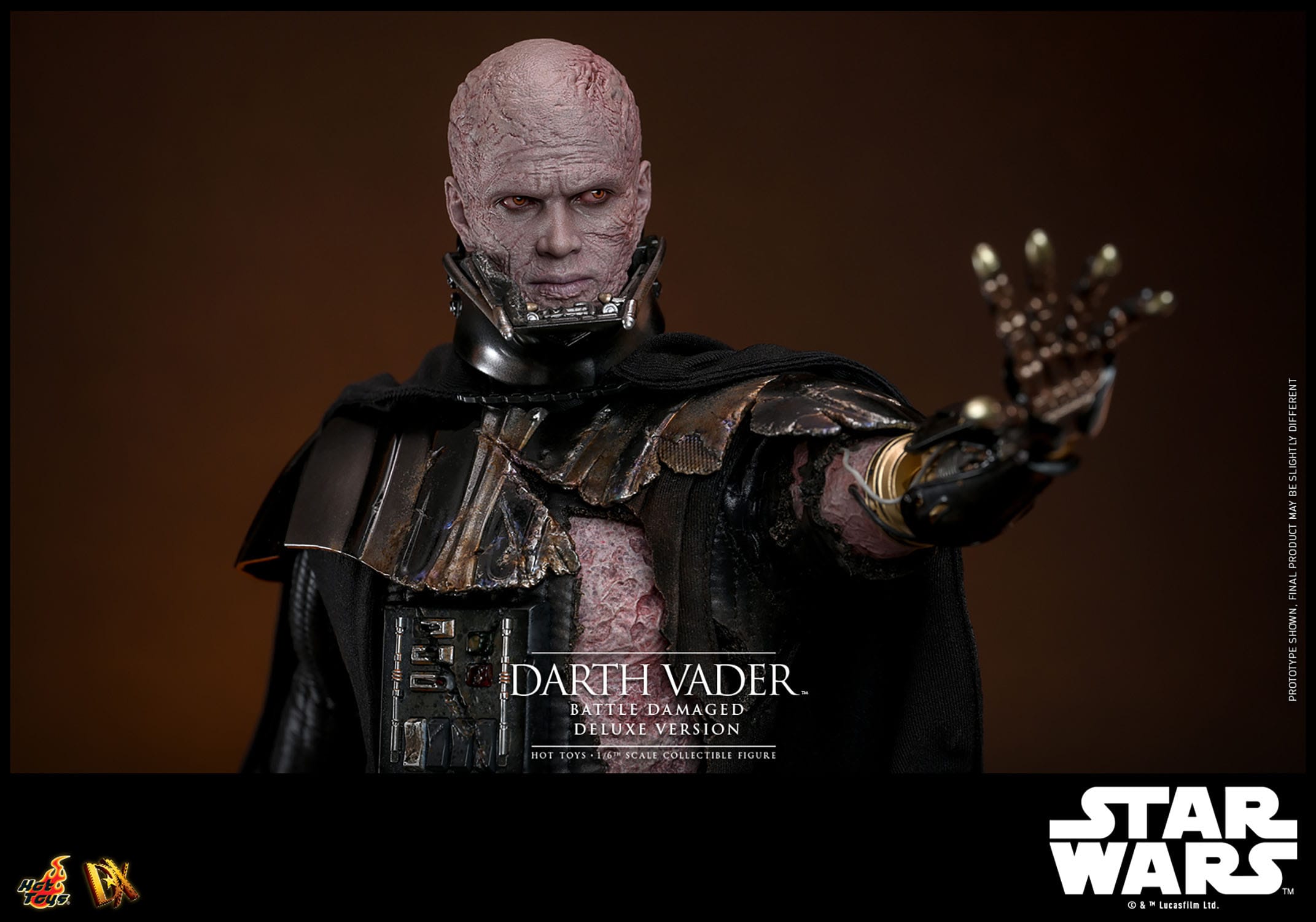 Hot Toys Star Wars Deluxe 1/6th Scale Collectible Action Figure of Battle - Damaged Darth Vader
