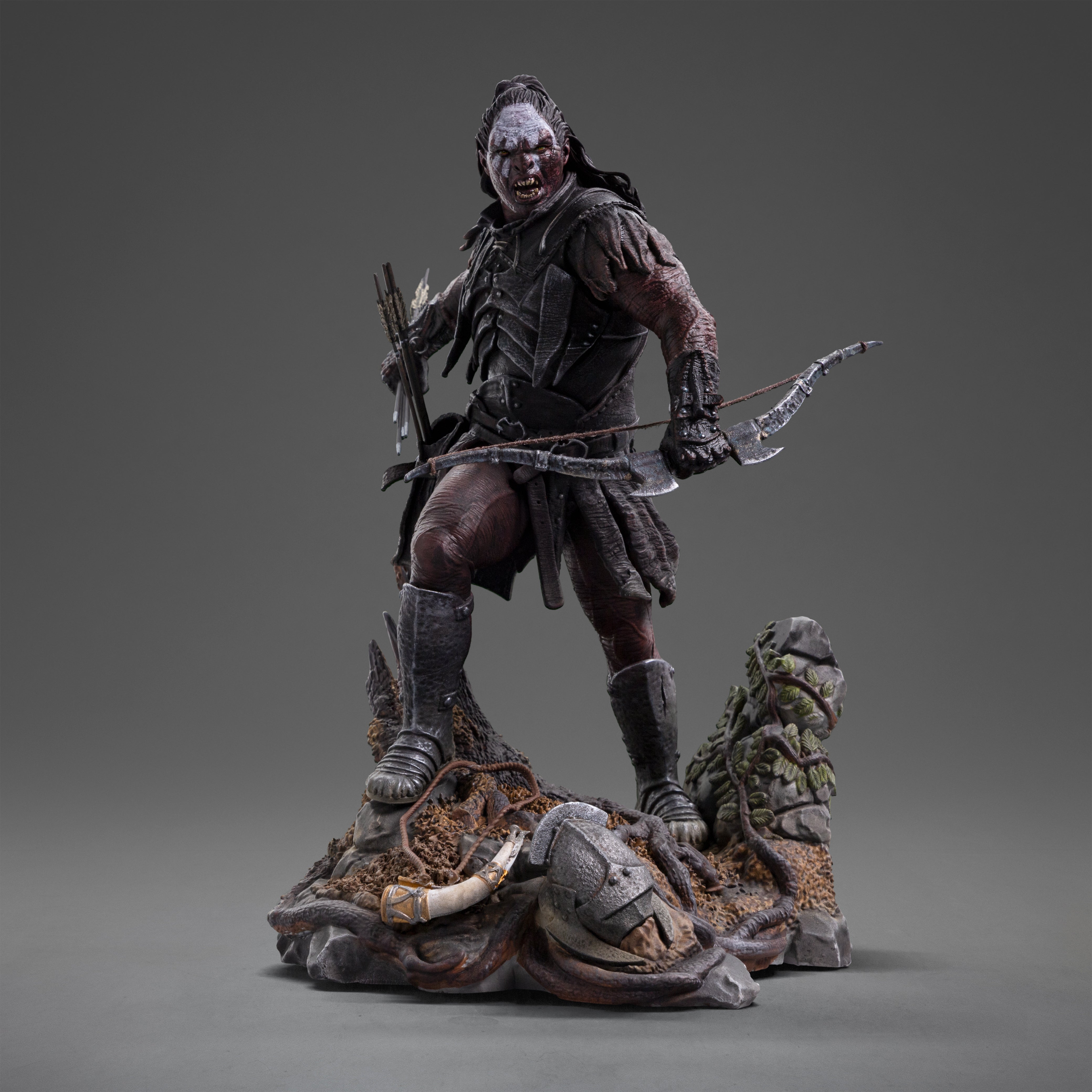 Iron Studios Collectible 1/10 Art Scale Limited Edition Statue of Lurtz, the Fierce Uruk-Hai Leader from The Lord of the Rings