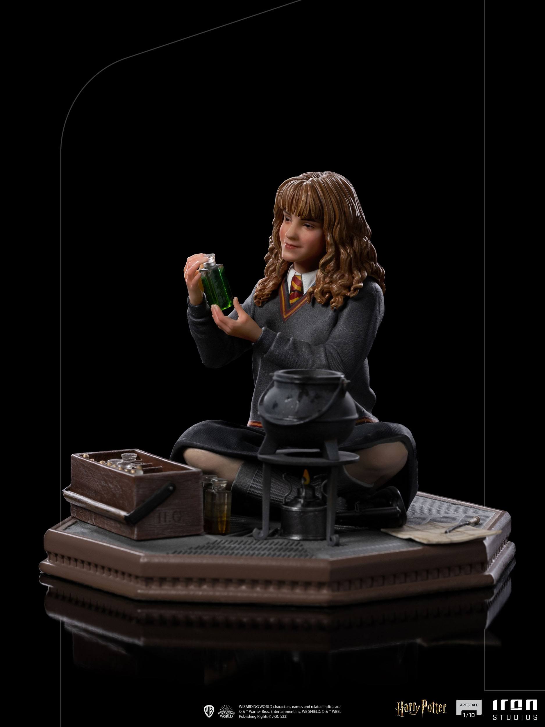 Iron Studios Collectible Harry Potter Art Scale 1-10 Statue Featuring Hermione Granger in Polyjuice Potion Scene