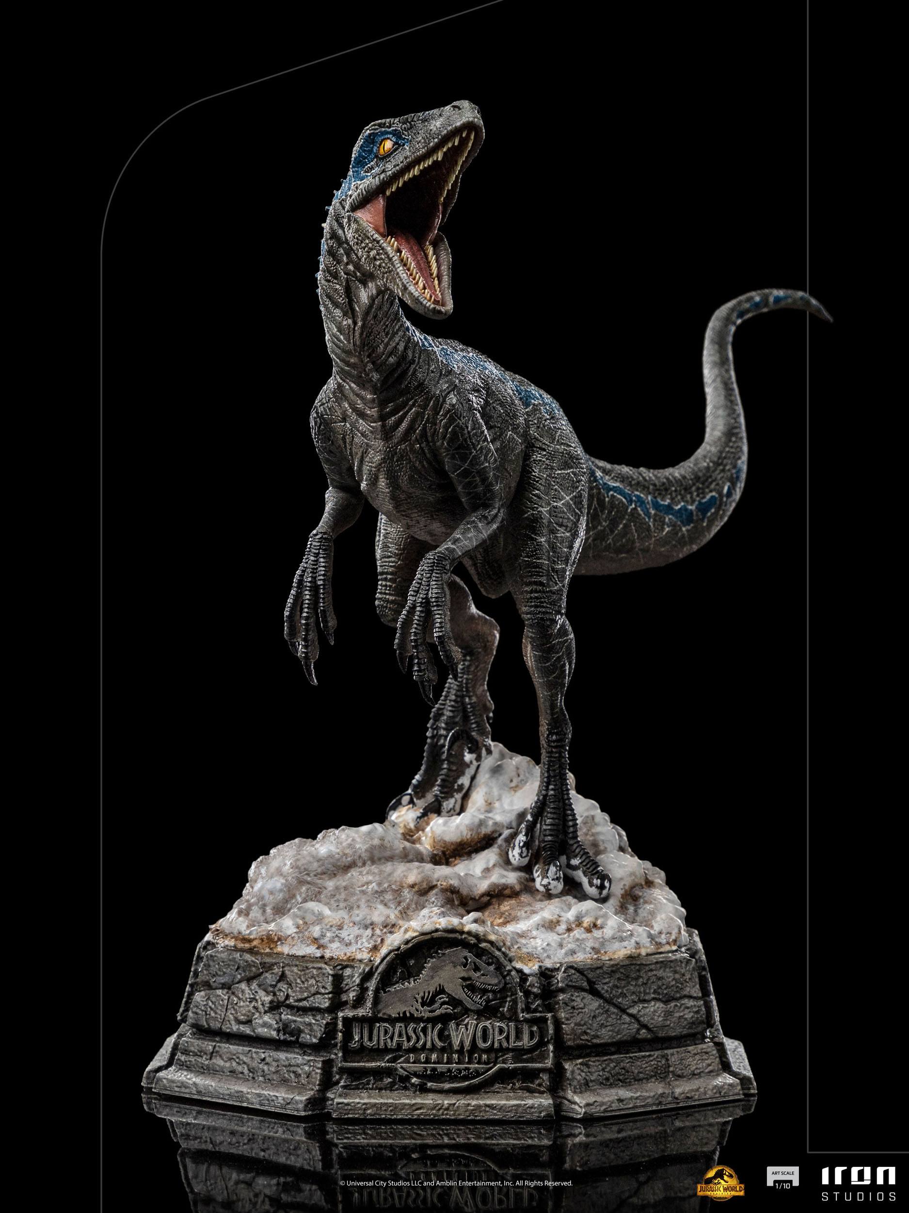 Iron Studios 1/10 Scale Artistic Statue of Blue, the Iconic Female Velociraptor from Jurassic World Dominion