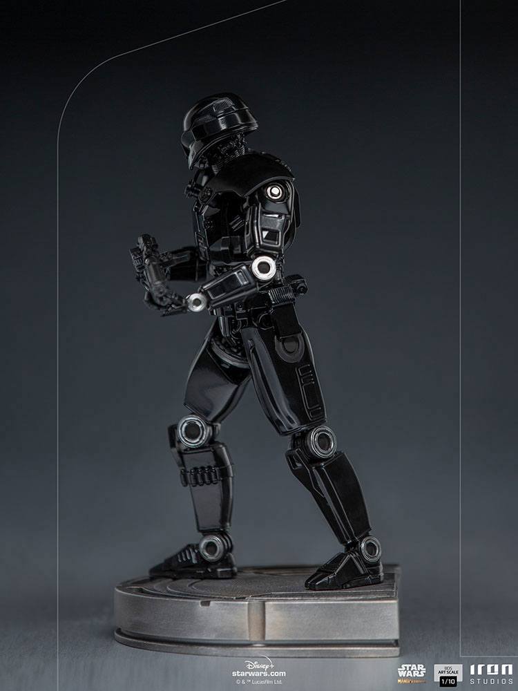 Iron Studios Collectible Star Wars The Mandalorian BDS 1/10 Art Scale Statue of the Fearsome Dark Trooper