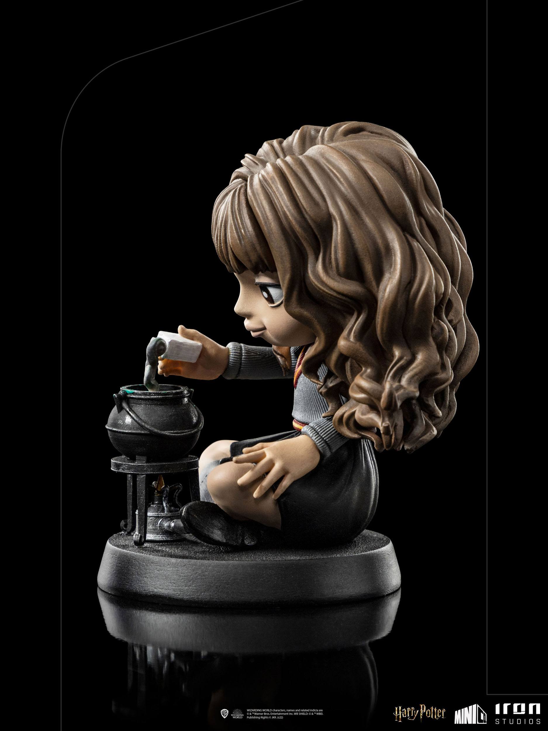 Iron Studios Harry Potter MiniCo Collectible Figure - Hermione Granger in Polyjuice Potion Scene