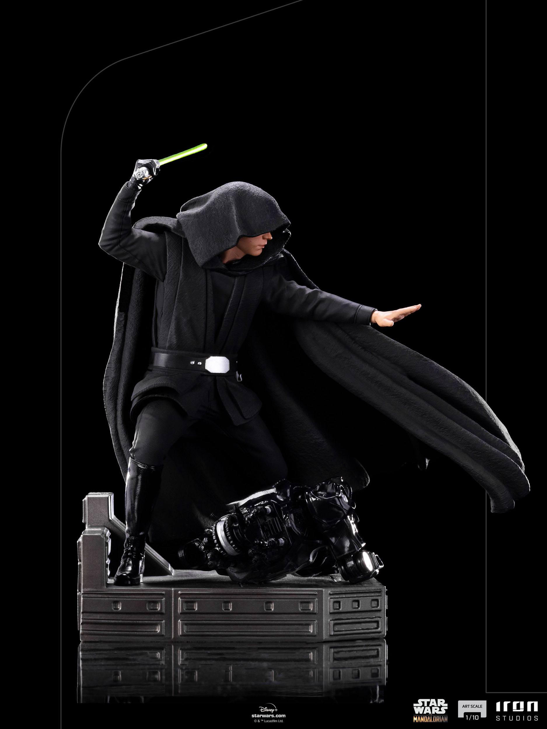 Iron Studios Collectible 1/10 Art Scale Statue of Luke Skywalker in Combat Version from Star Wars