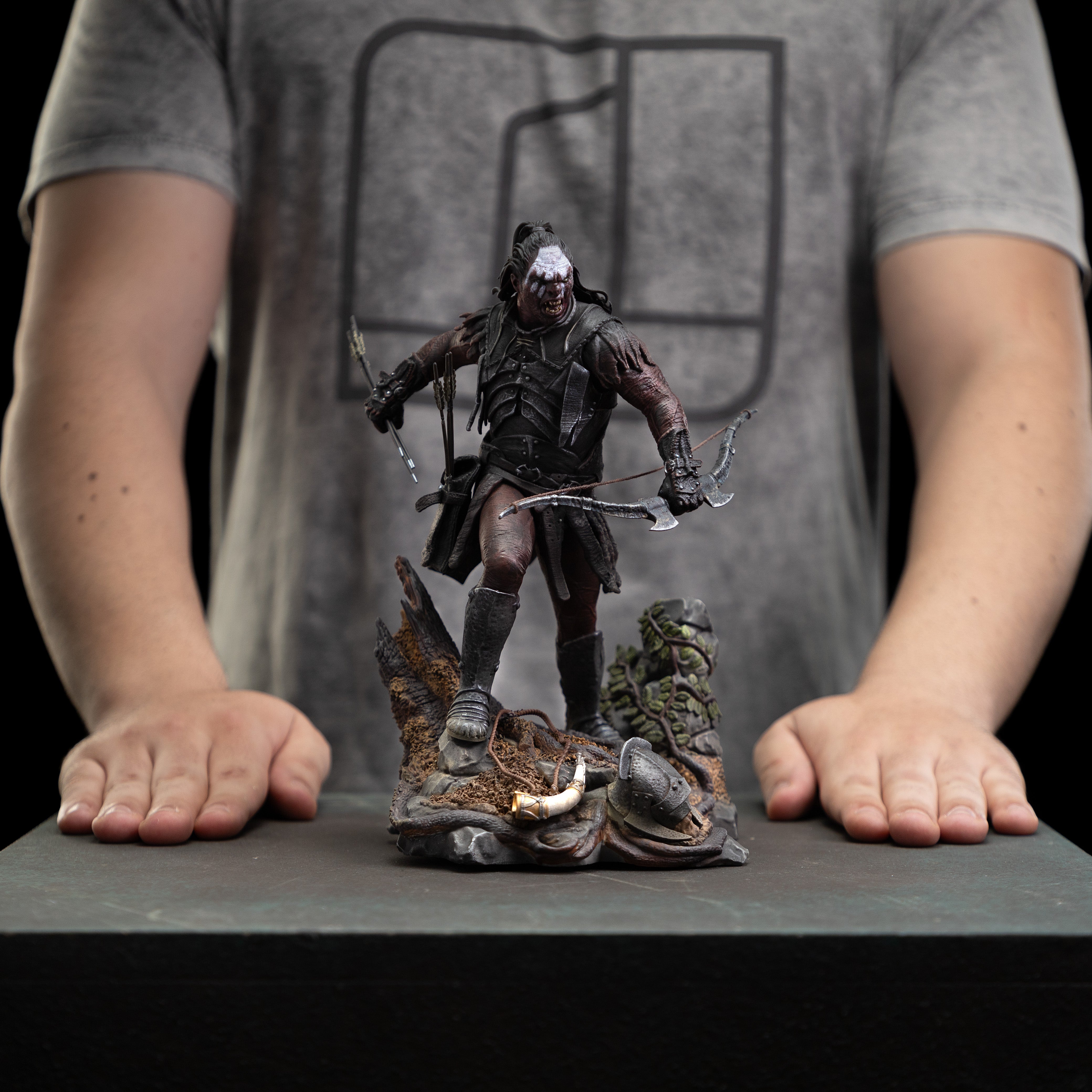 Iron Studios Collectible 1/10 Art Scale Limited Edition Statue of Lurtz, the Fierce Uruk-Hai Leader from The Lord of the Rings