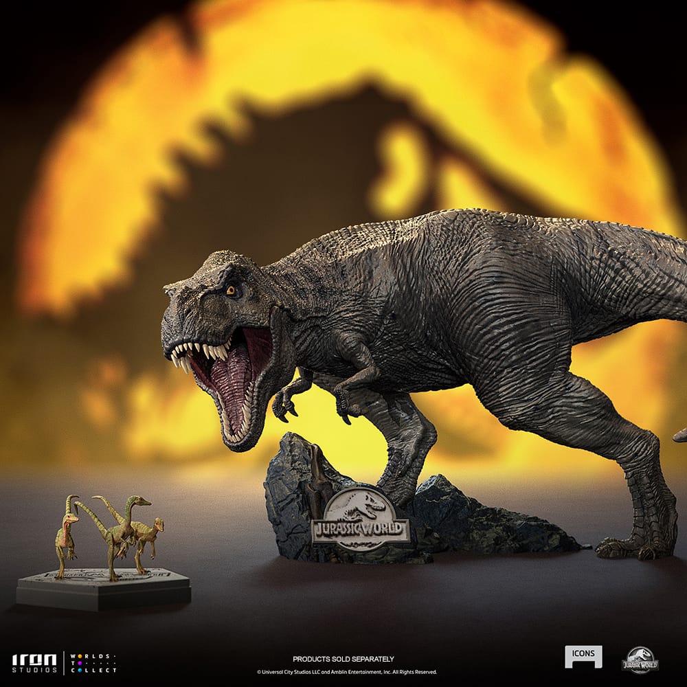 Iron Studios Collectible Jurassic World Icons Statue - Compsognathus Dinosaur Figurine