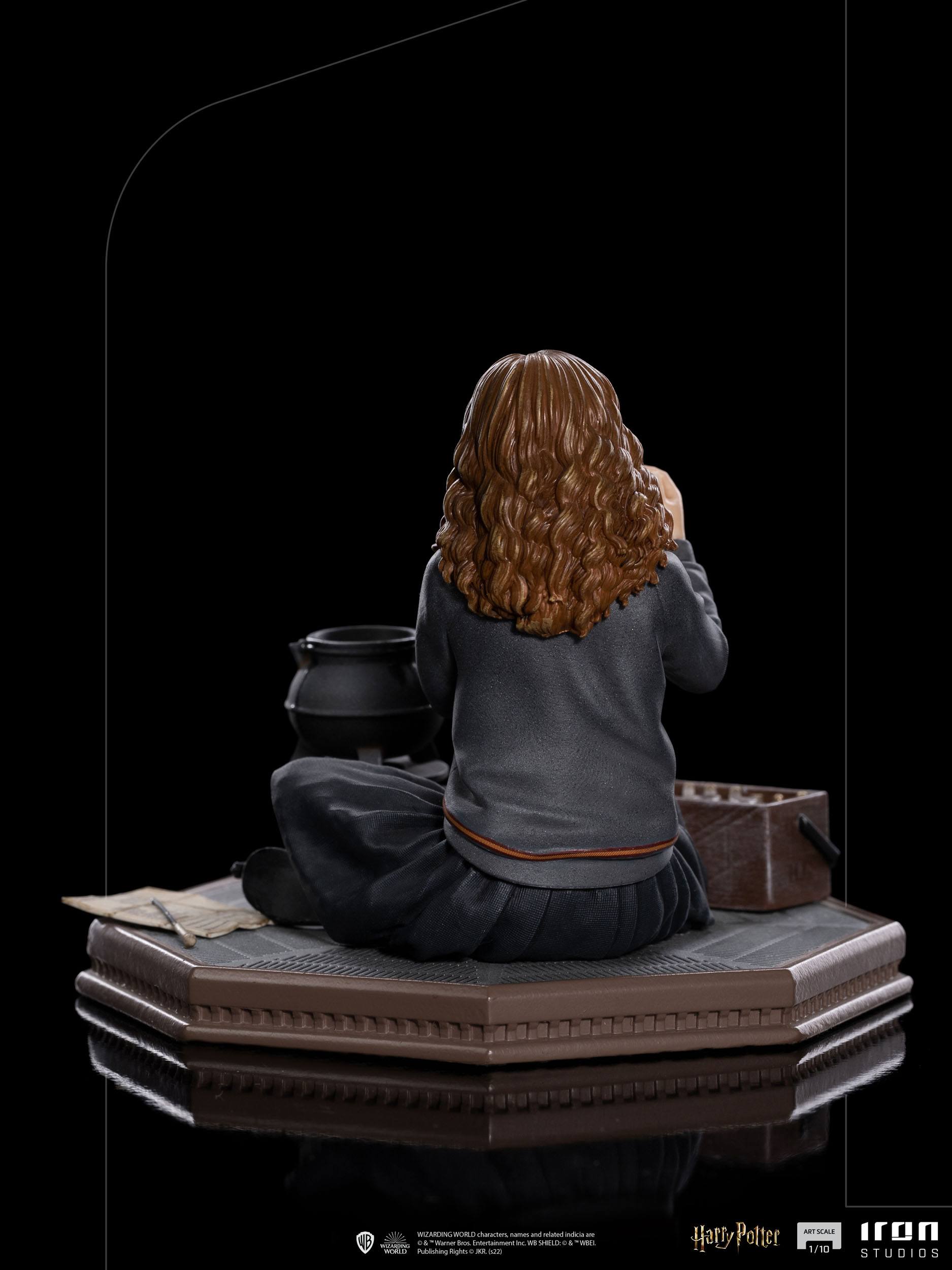Iron Studios Collectible Harry Potter Art Scale 1-10 Statue Featuring Hermione Granger in Polyjuice Potion Scene