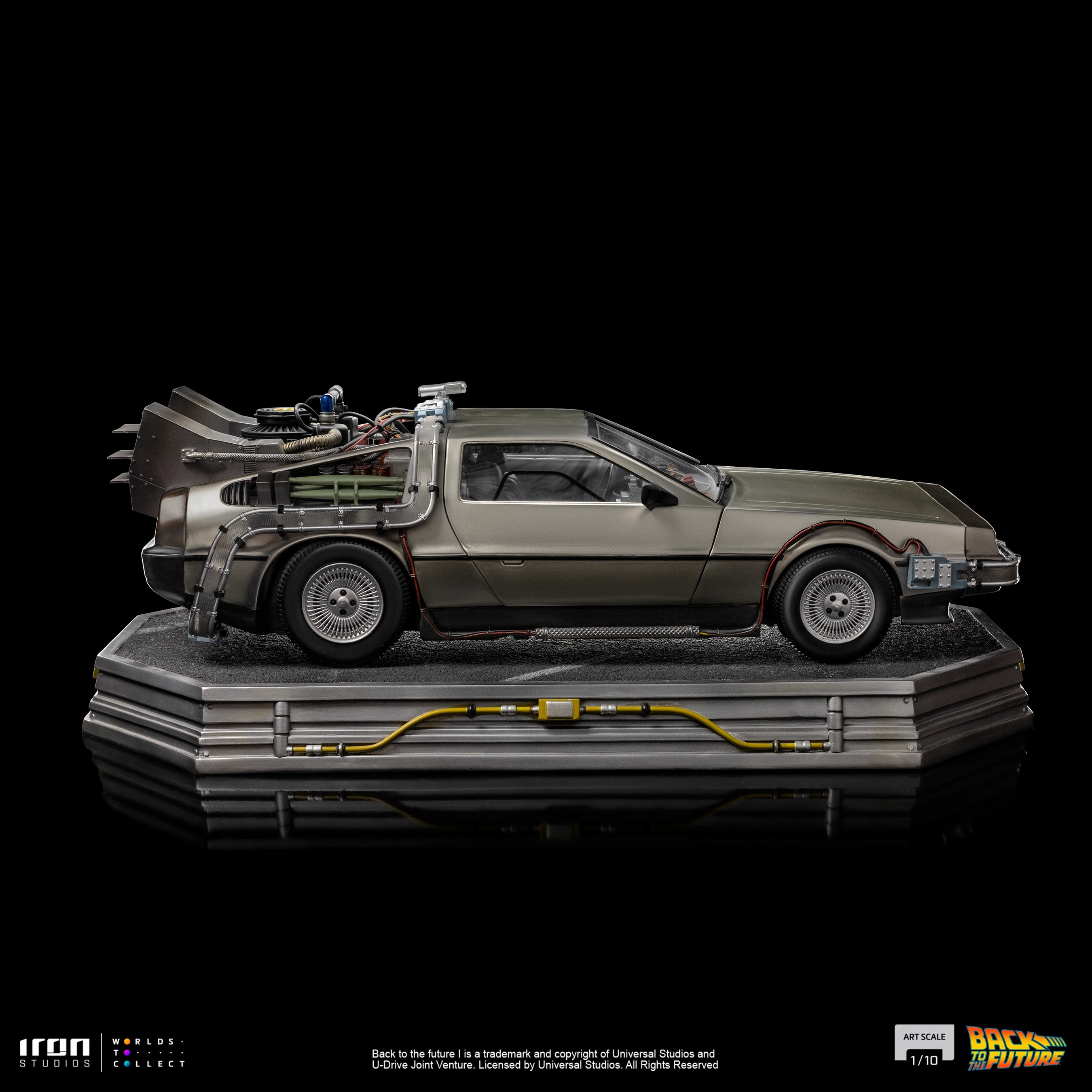 Iron Studios Artistic Limited Edition 1/10 Scale Statue of the Back to the Future DeLorean Time Machine