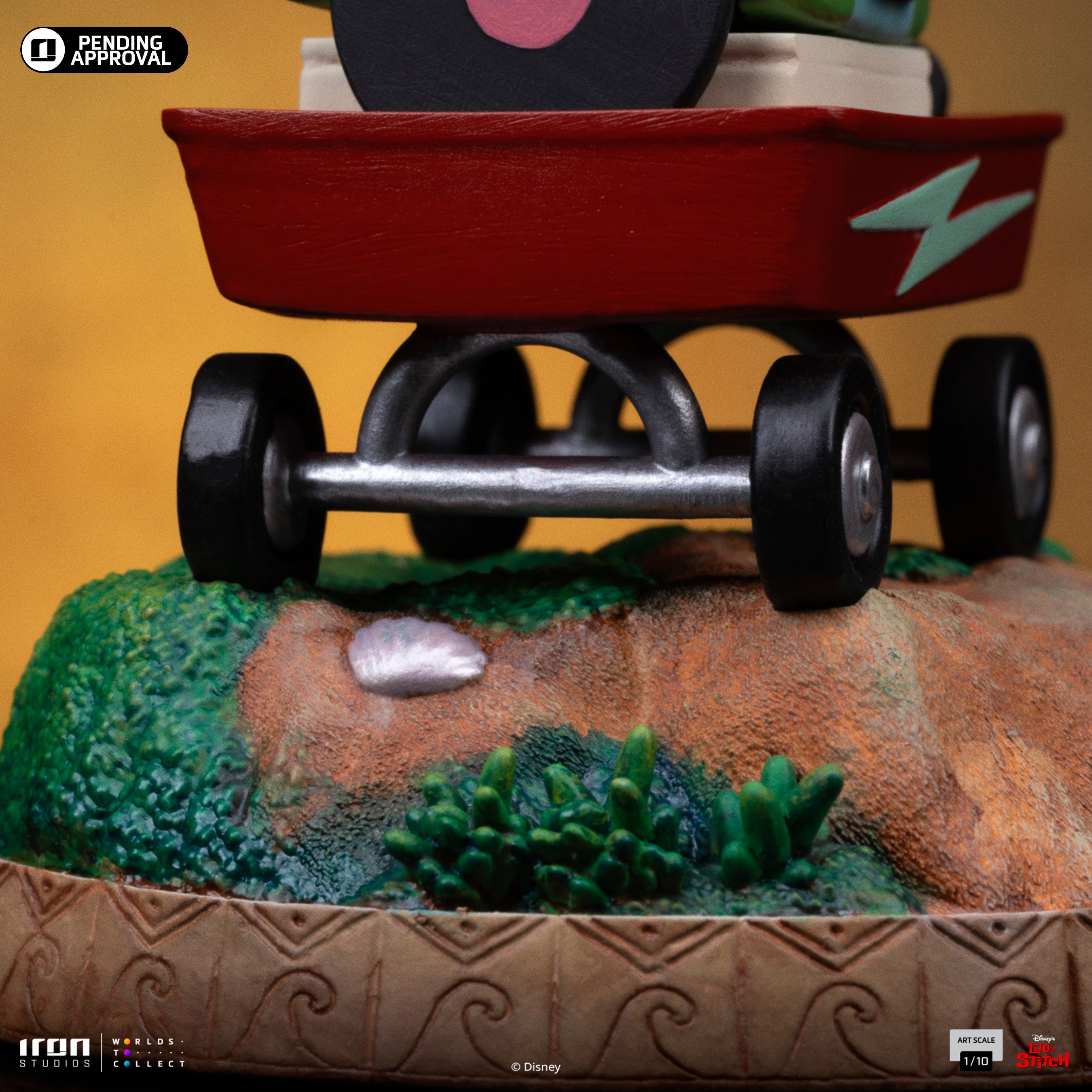 Iron Studios Limited Edition 1/10 Art Scale Stitch Statue from Lilo & Stitch