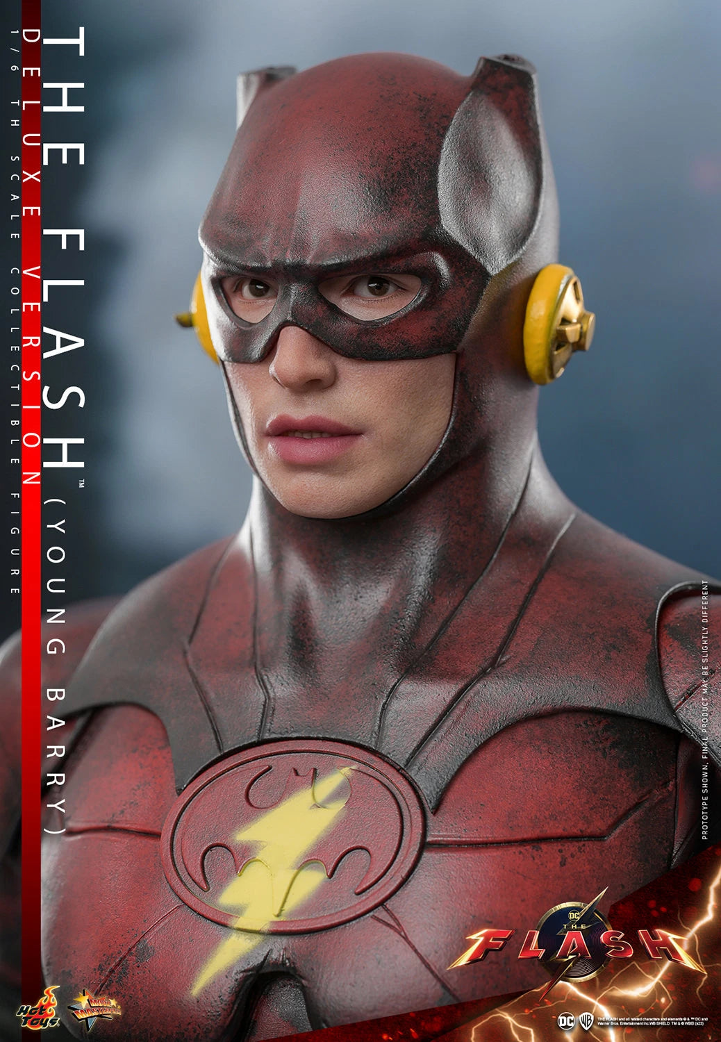 Hot Toys Deluxe 1/6th Scale Collectible Figure of The Flash Movie's Young Barry Allen