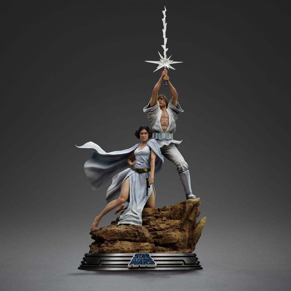 Iron Studio Star Wars: A New Hope Deluxe 1/10 Art Scale Limited Edition Collectible Statue of Luke Skywalker and Princess Leia Organa