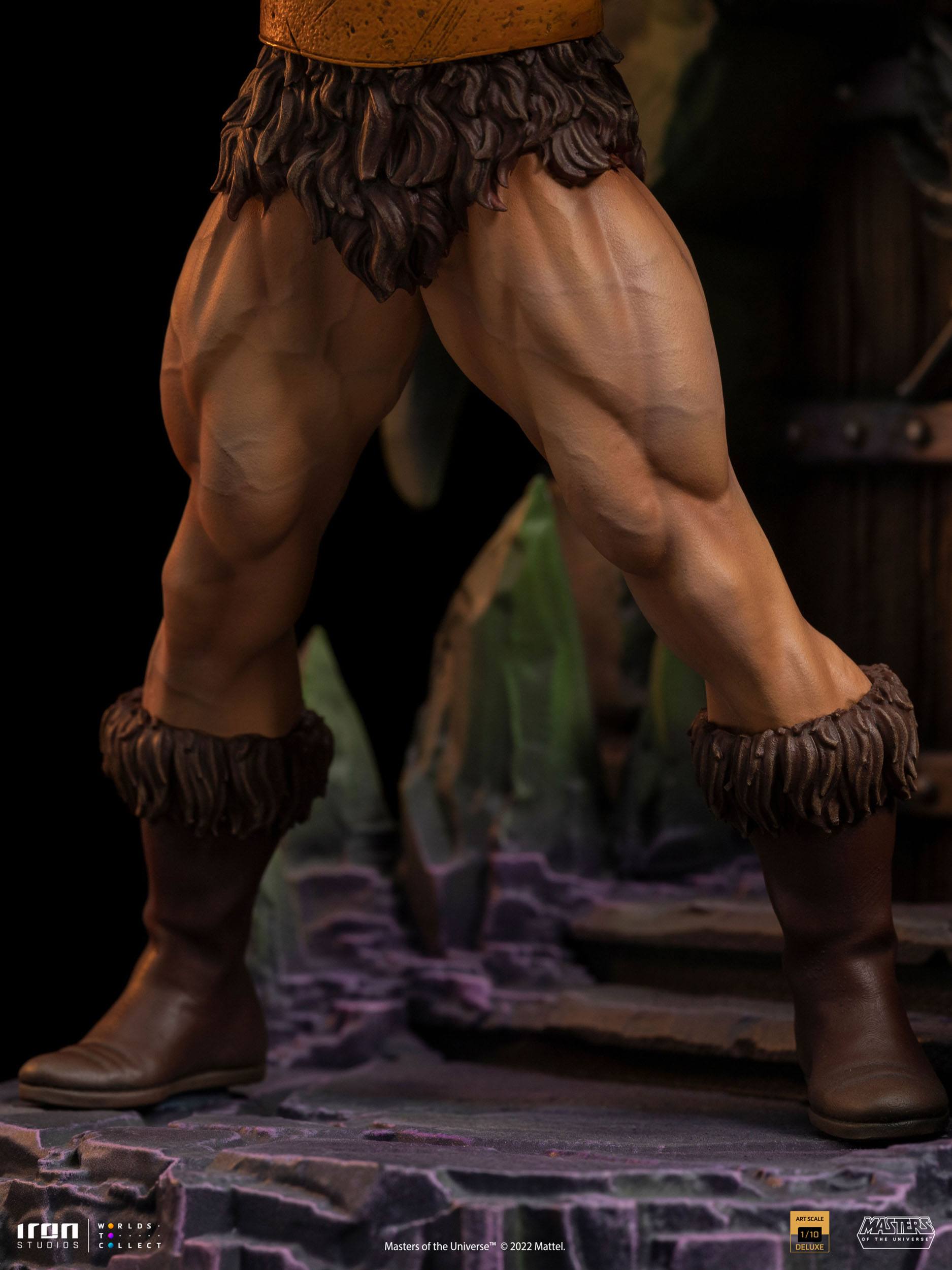 Iron Studios High - Quality 1/10 Deluxe Art Scale Collectible Statue of He - Man from Masters of the Universe