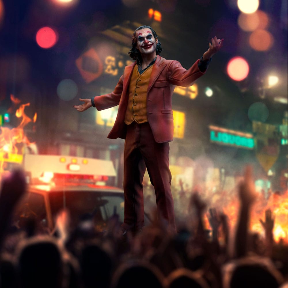 Iron Studios 1/10 Art Scale Limited Edition DC Joker Arthur Fleck Statue