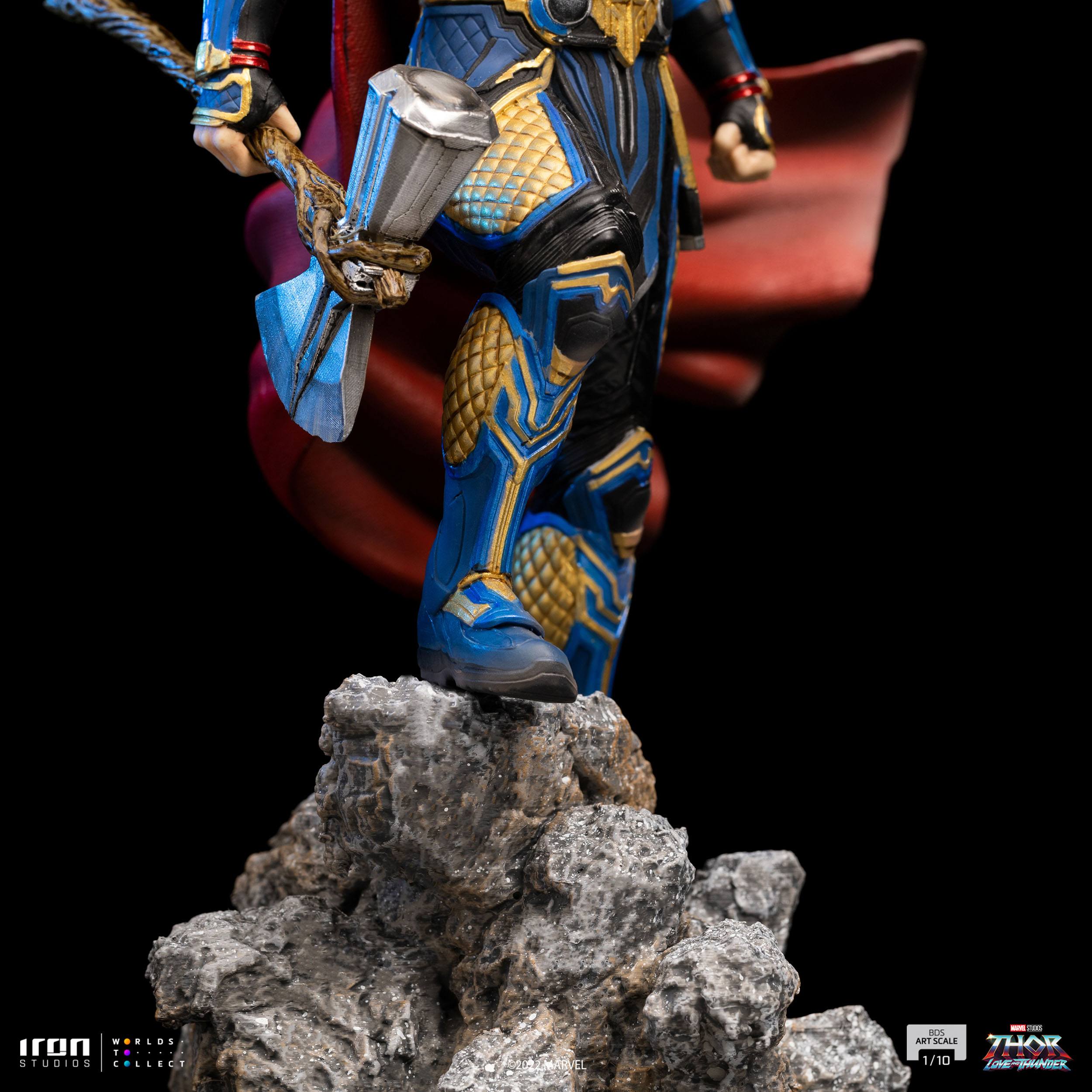 Iron Studios 1/10 Art Scale Thor from Love and Thunder Collectible Statue