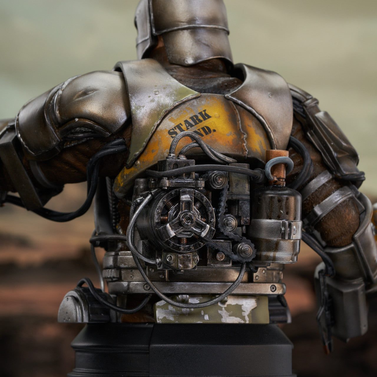 Limited Edition 1/6 Scale Mini Bust Statue of Iron Man Mk 1 from the 2008 Iron Man Movie