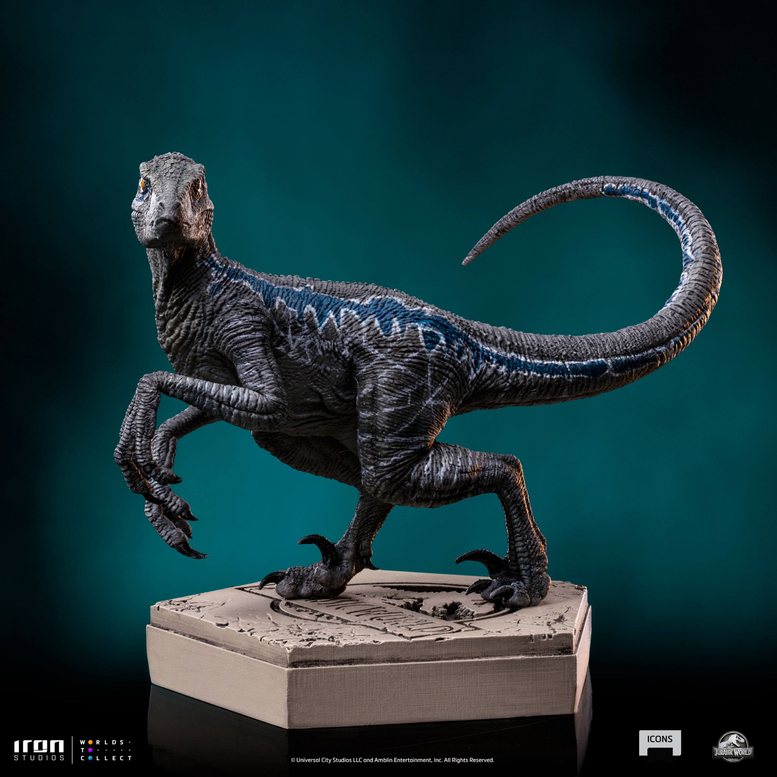Iron Studios Jurassic World Velociraptor Blue (B) Collectible Statue