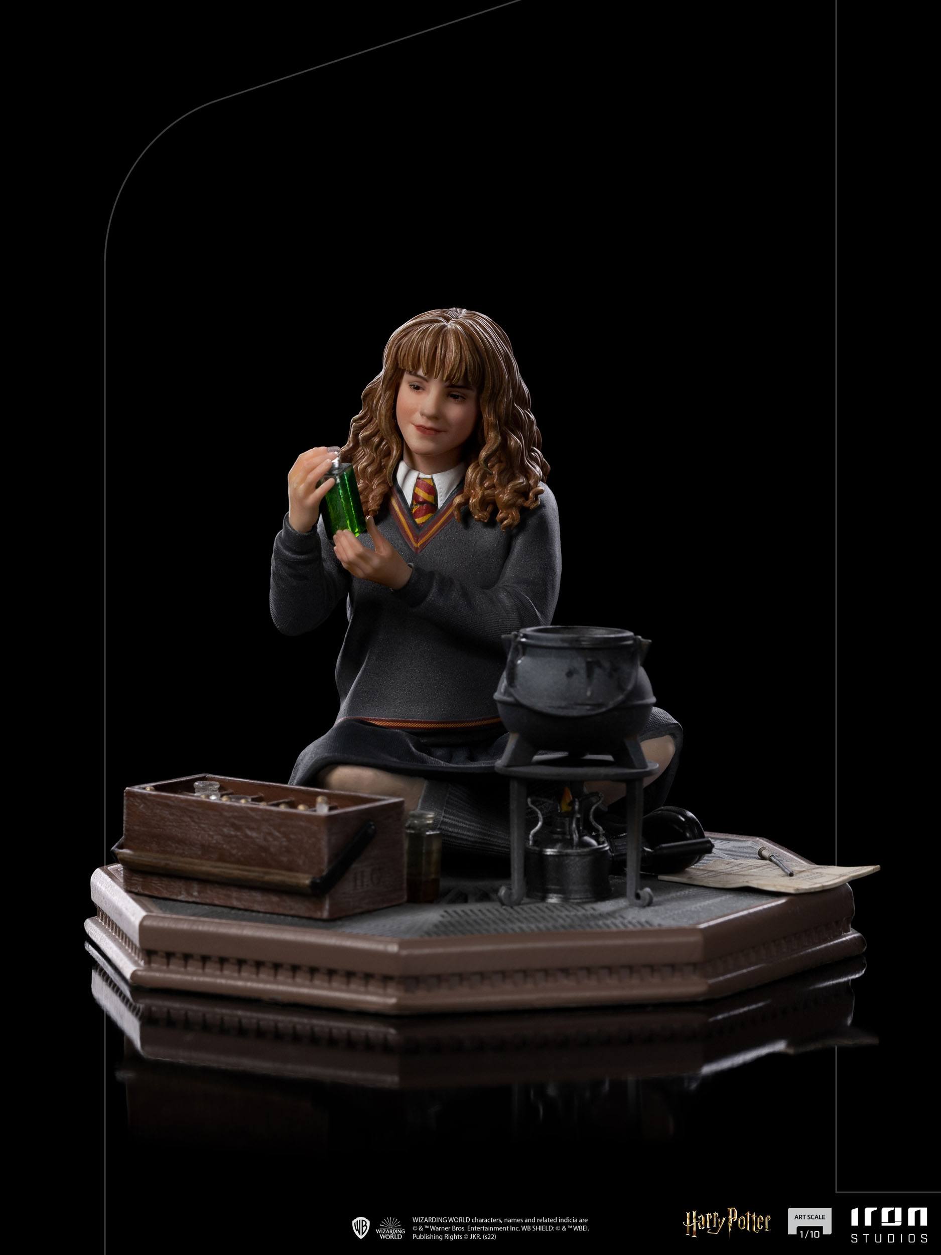 Iron Studios Collectible Harry Potter Art Scale 1-10 Statue Featuring Hermione Granger in Polyjuice Potion Scene